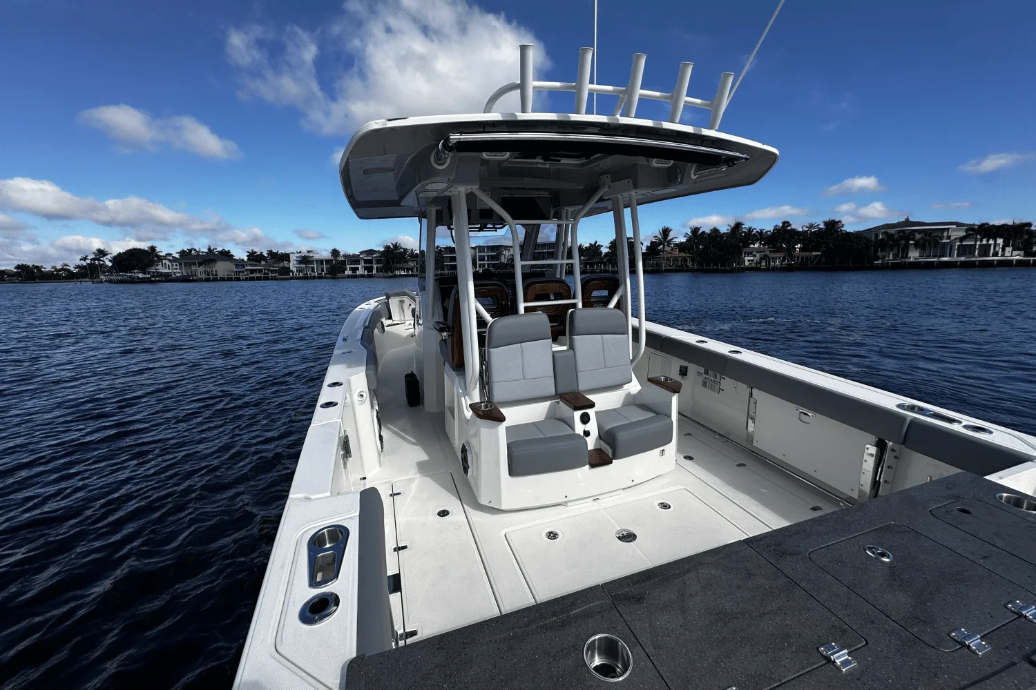 2026 Boston Whaler 360 Outrage Image Thumbnail #20
