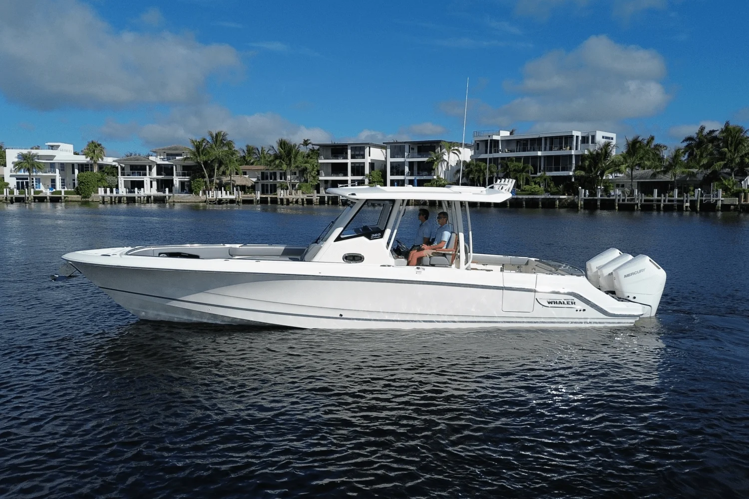 2026 Boston Whaler 360 Outrage Image Thumbnail #11