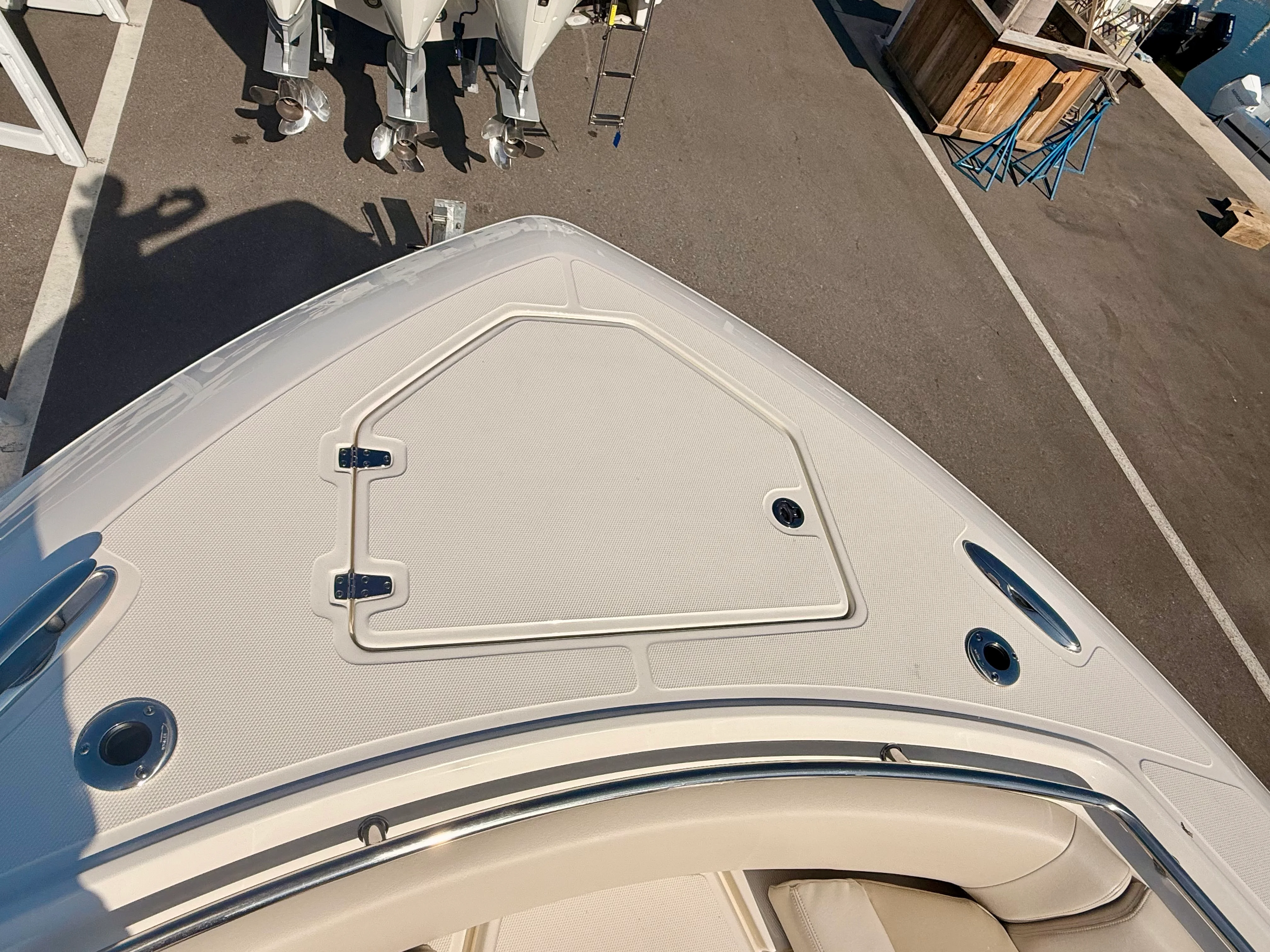 2026 Boston Whaler 360 Outrage Image Thumbnail #16