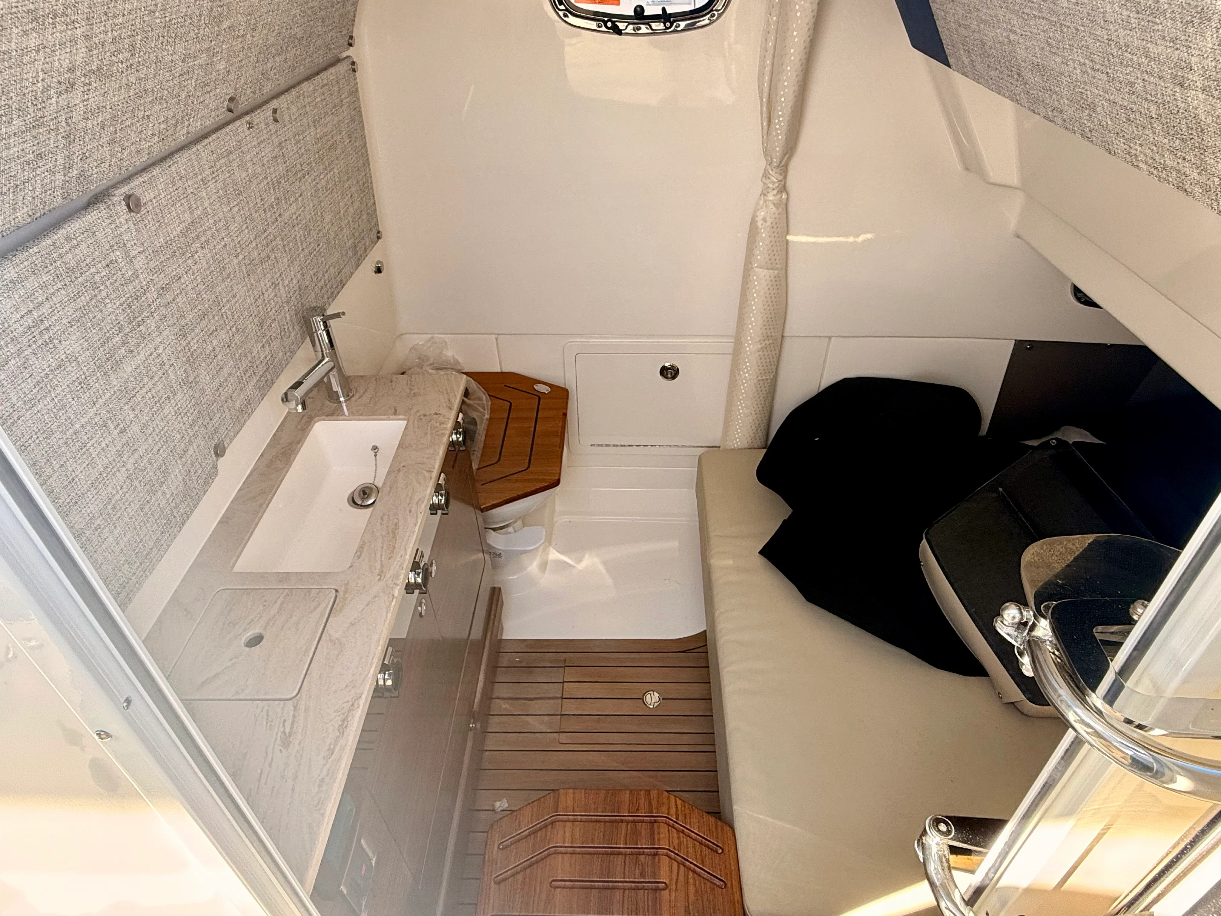 2026 Boston Whaler 360 Outrage Image Thumbnail #13