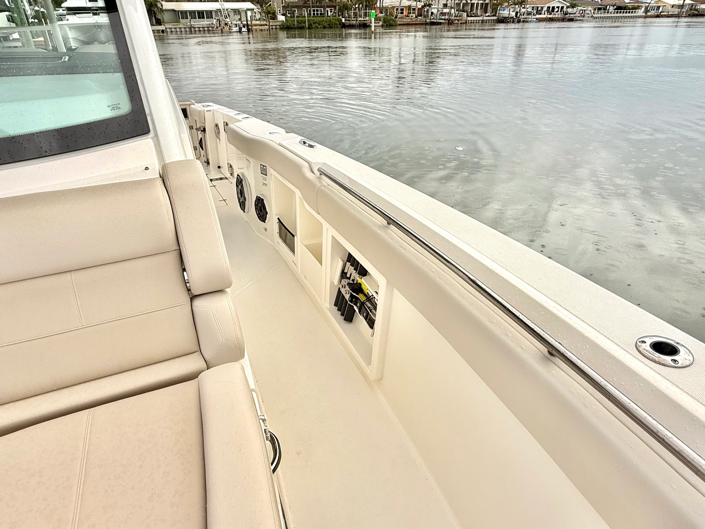 2026 Boston Whaler 360 Outrage Image Thumbnail #43