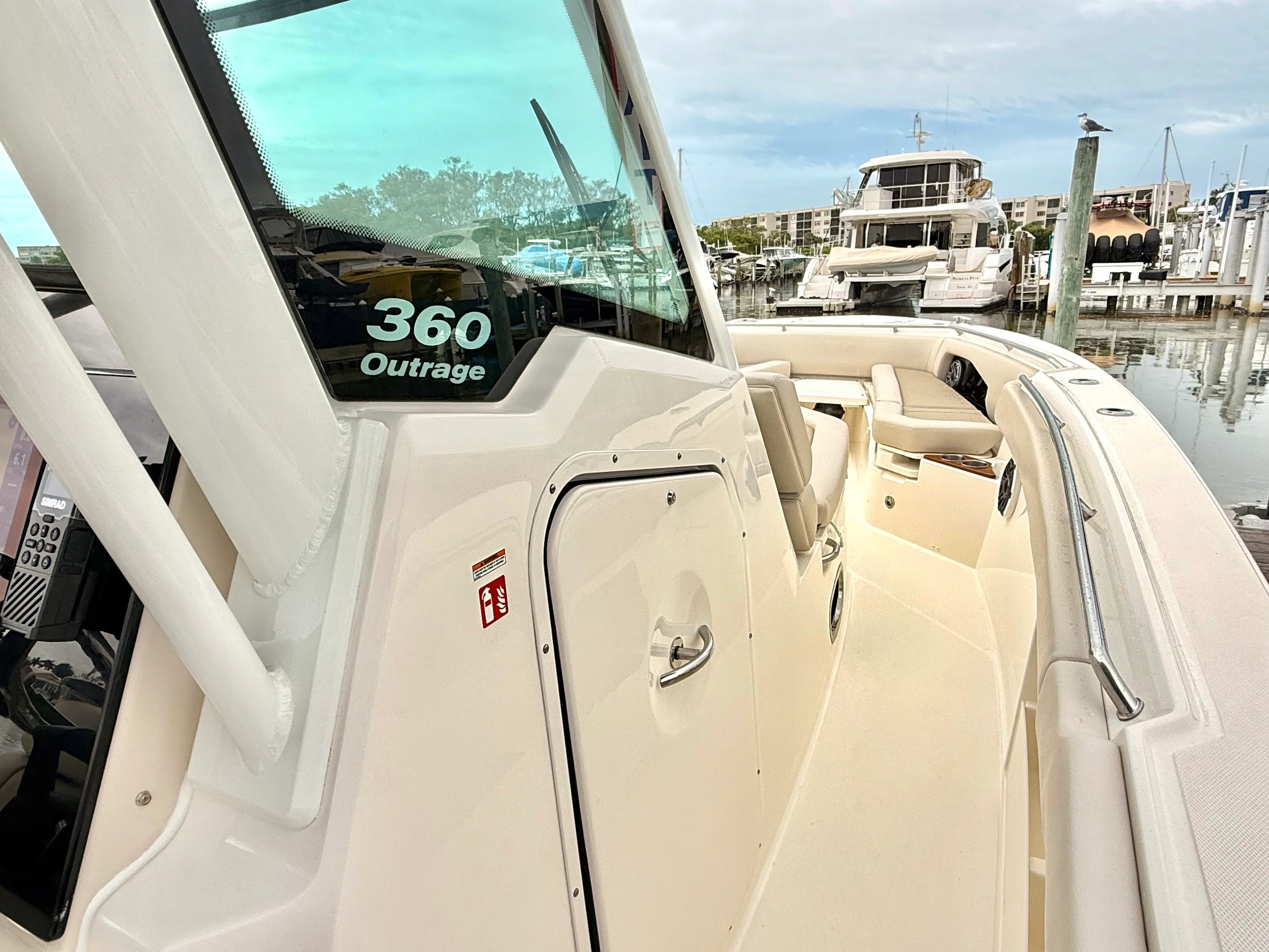 2026 Boston Whaler 360 Outrage Image Thumbnail #32