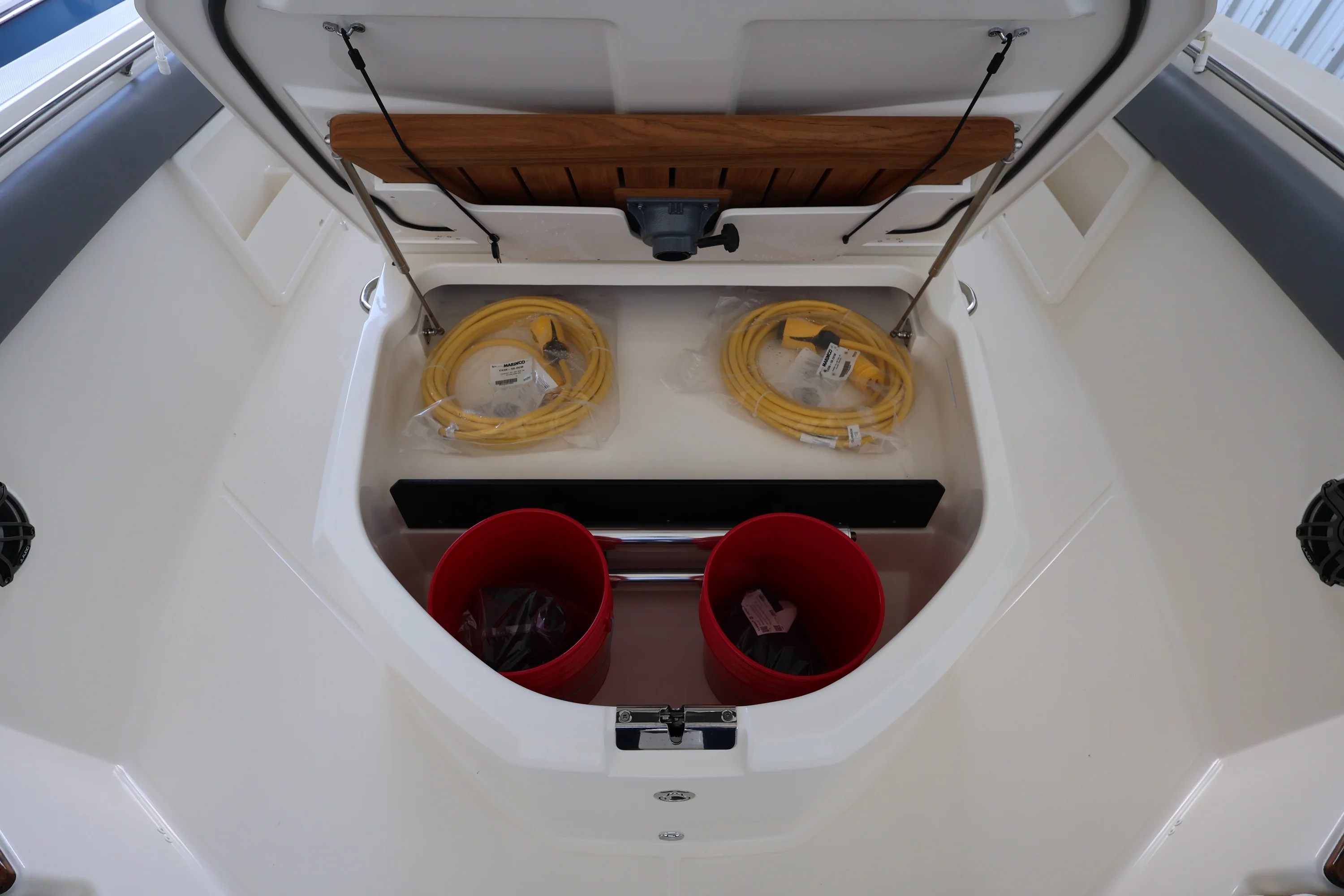 2026 Boston Whaler 360 Outrage Image Thumbnail #44