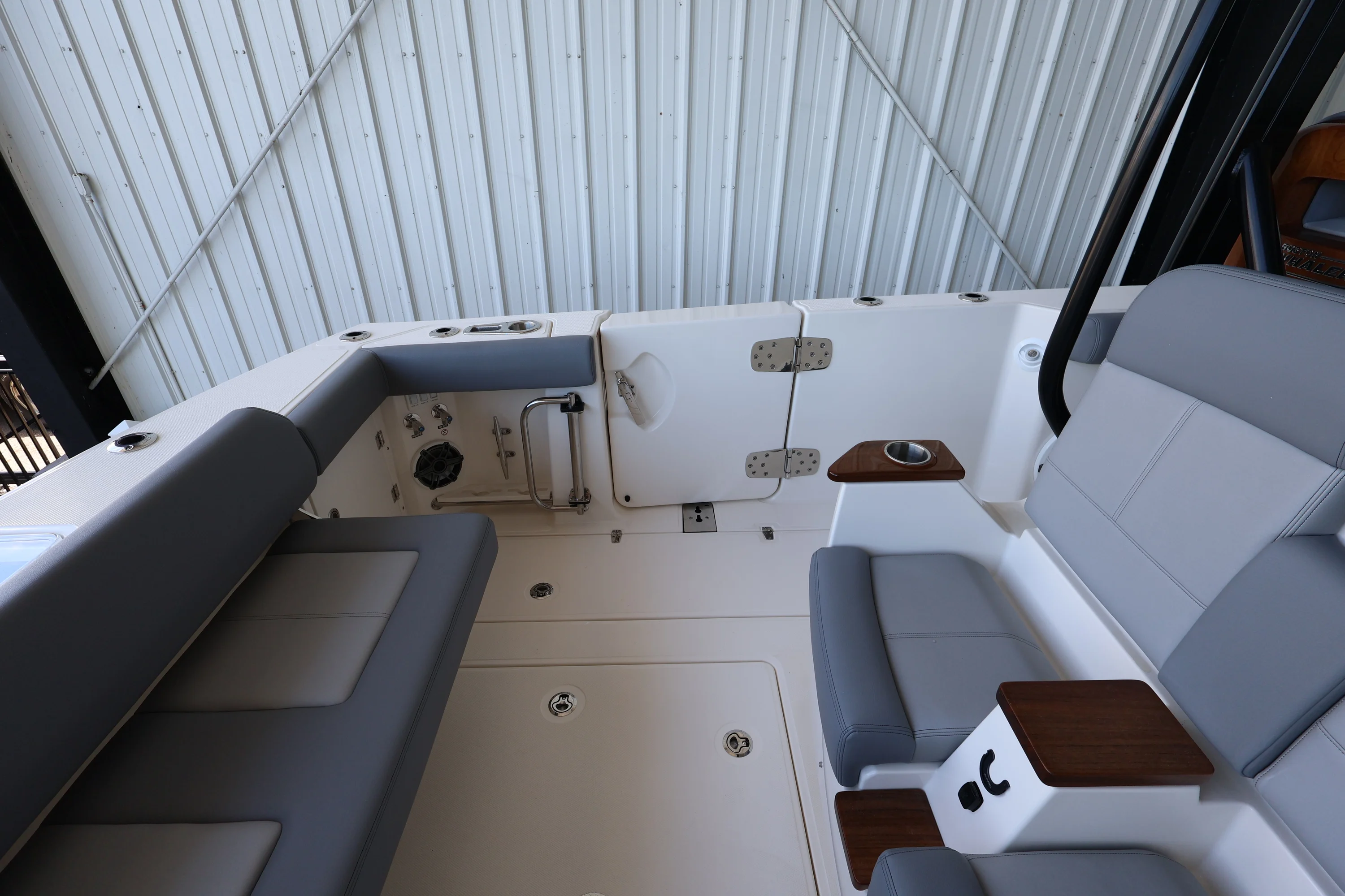 2026 Boston Whaler 360 Outrage Image Thumbnail #17