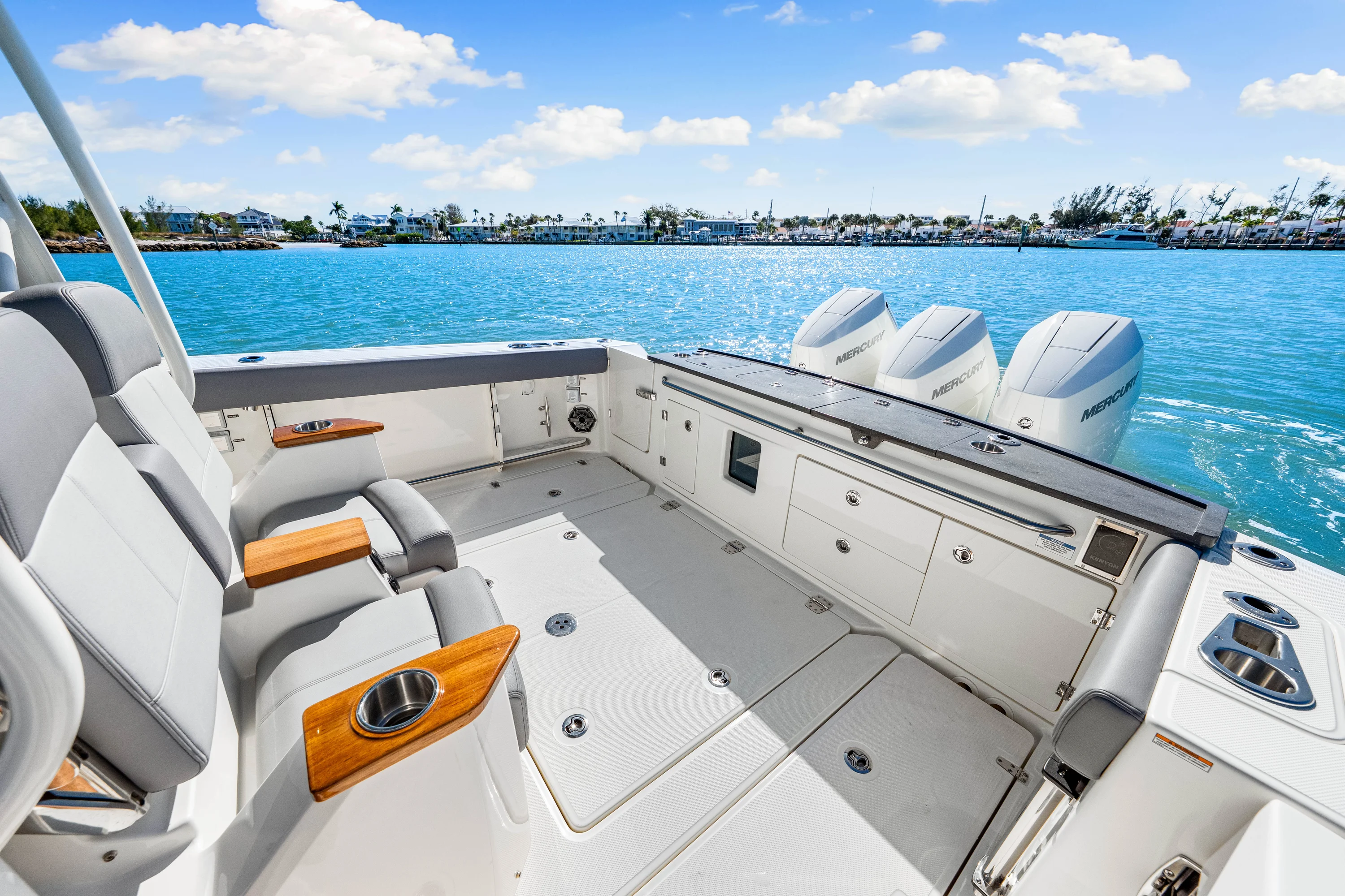 2026 Boston Whaler 360 Outrage Image Thumbnail #13