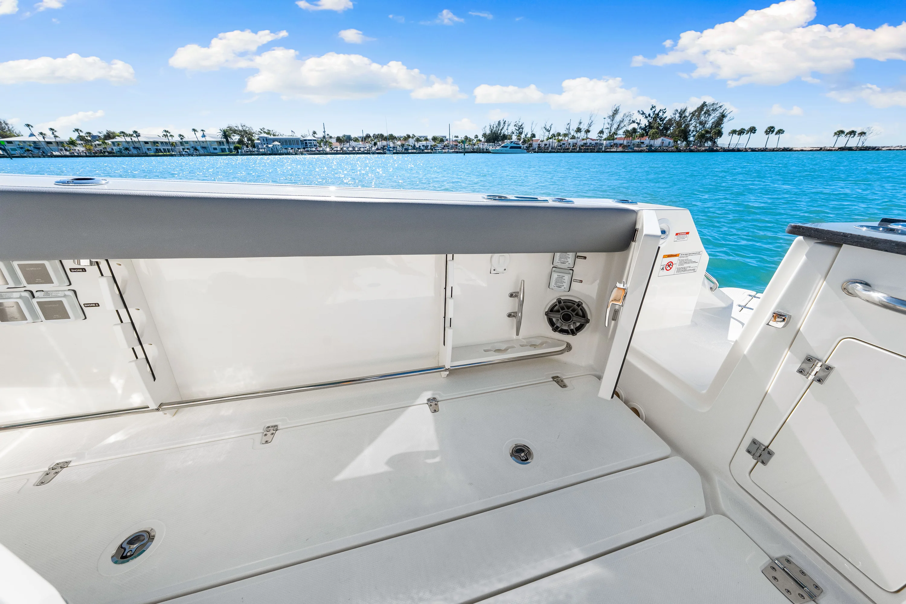 2026 Boston Whaler 360 Outrage Image Thumbnail #15