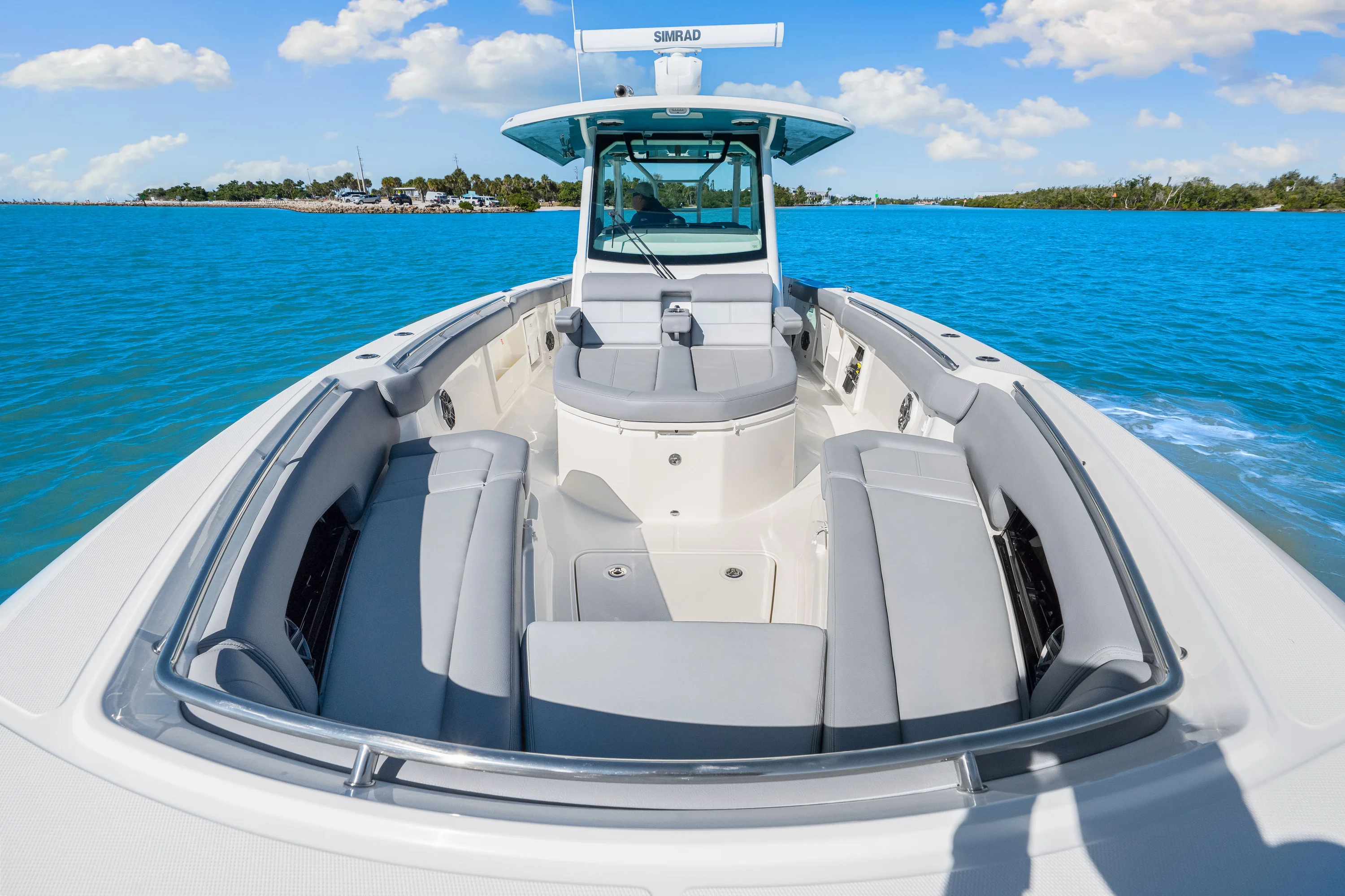 2026 Boston Whaler 360 Outrage Image Thumbnail #9