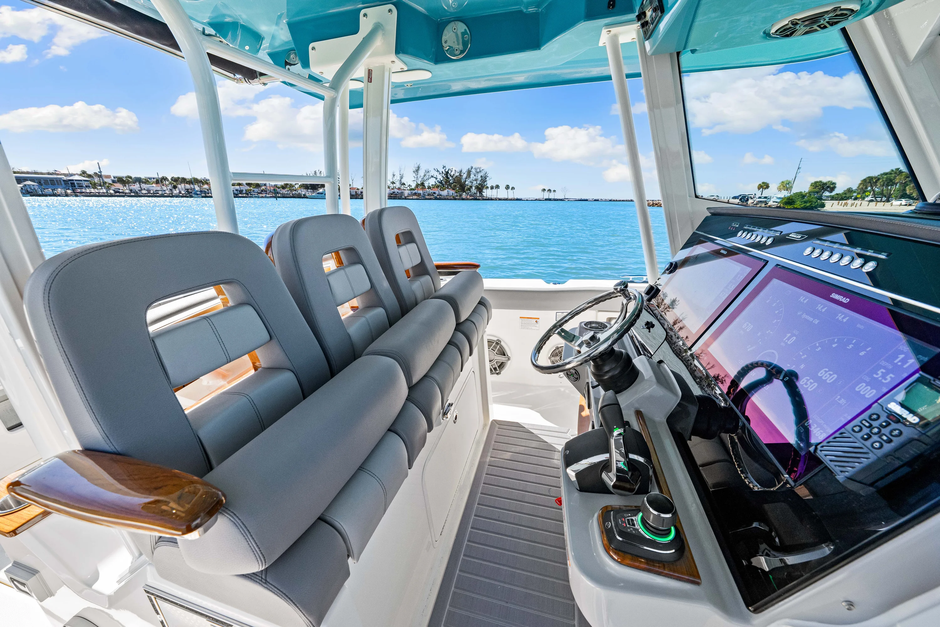 2026 Boston Whaler 360 Outrage Image Thumbnail #18