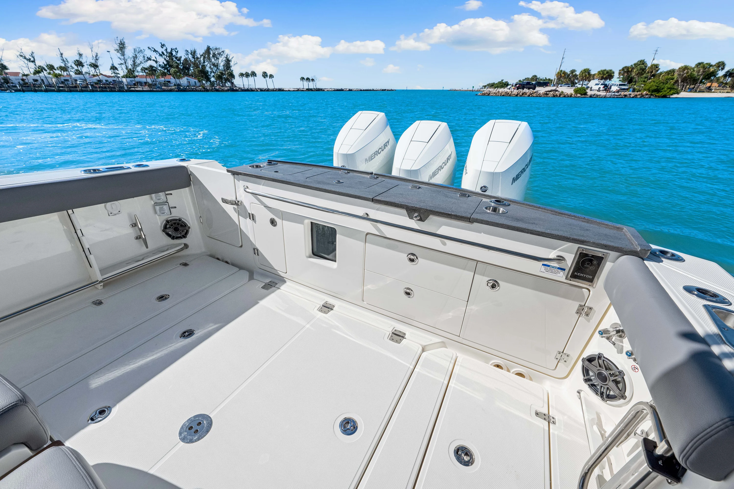 2026 Boston Whaler 360 Outrage Image Thumbnail #37