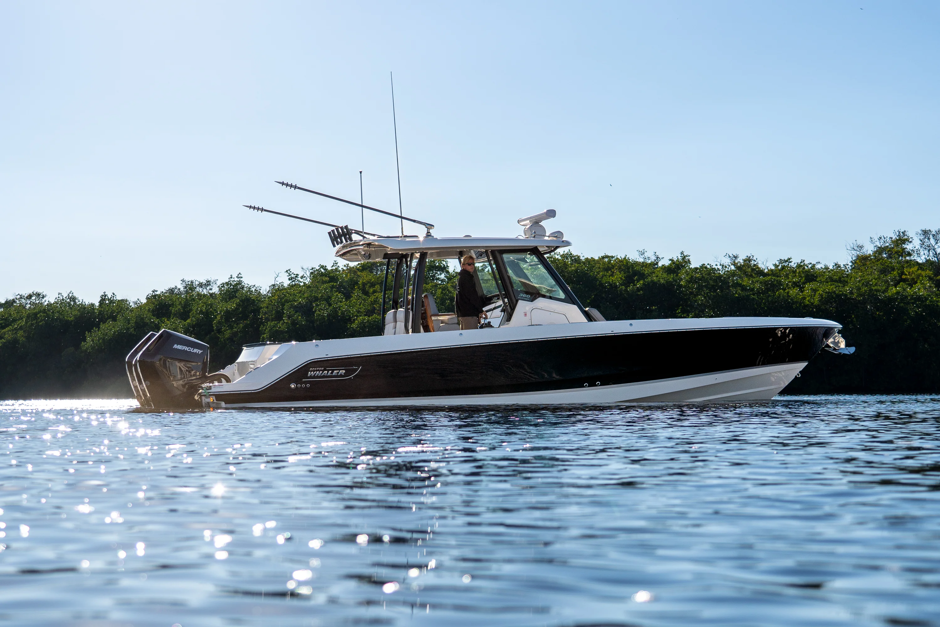 2026 Boston Whaler 360 Outrage Image Thumbnail #14