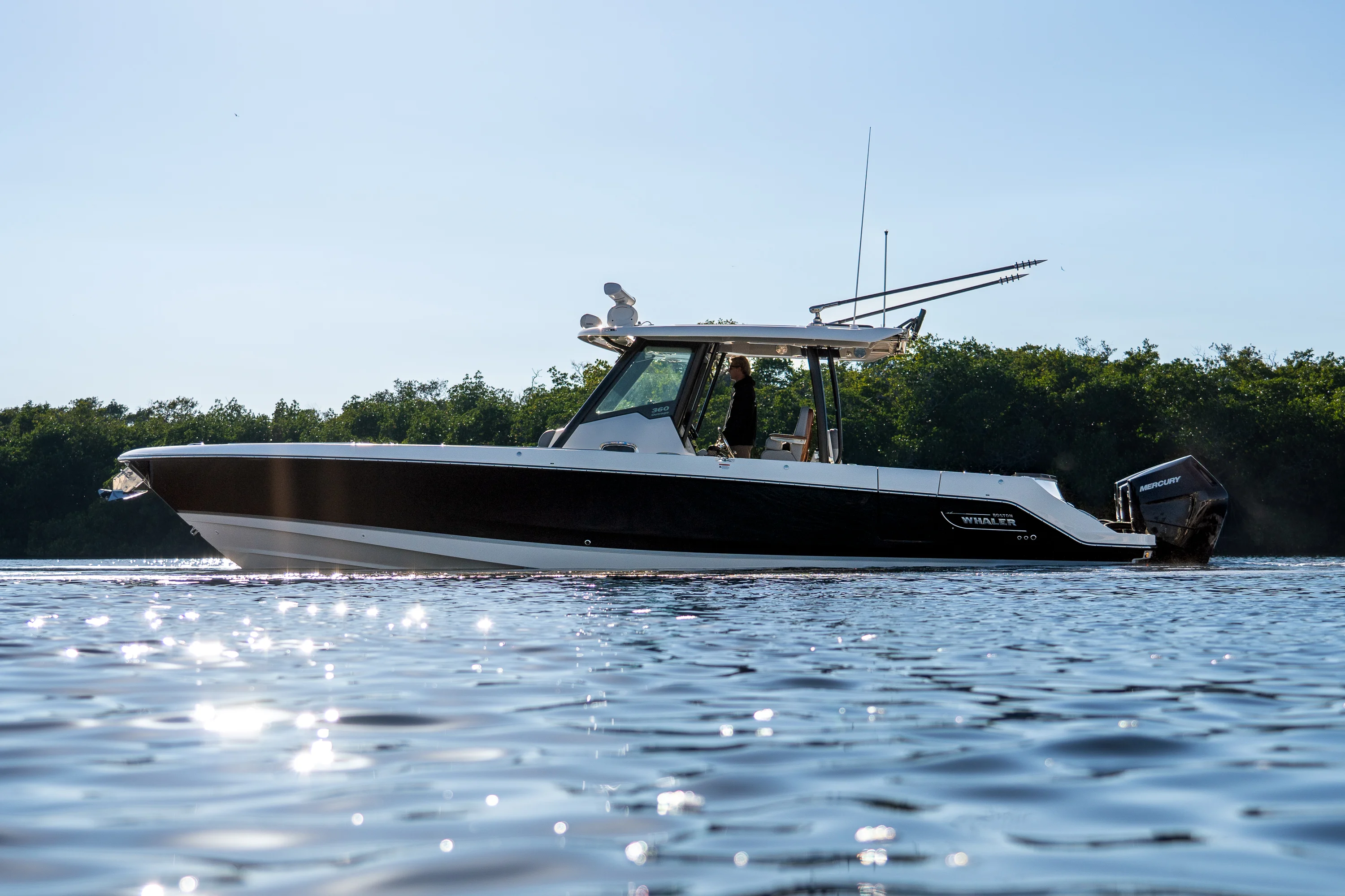 2026 Boston Whaler 360 Outrage Image Thumbnail #21