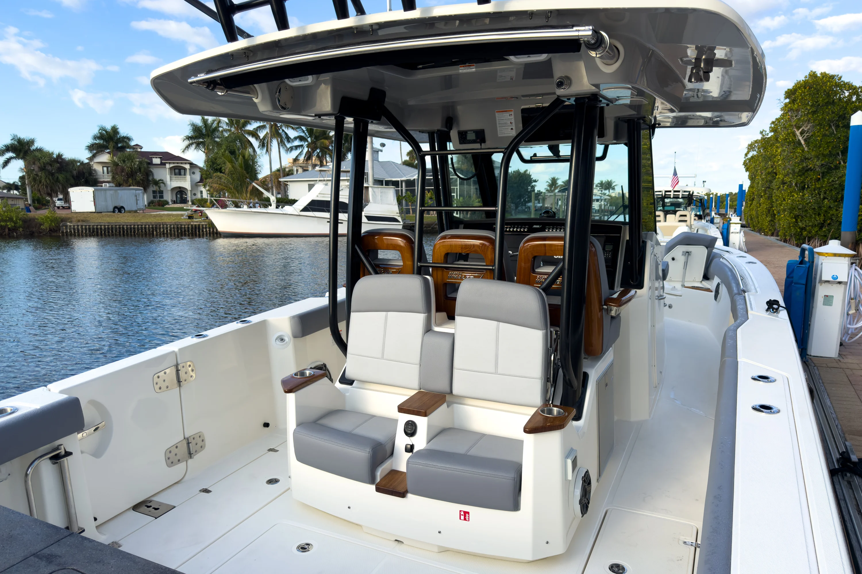 2026 Boston Whaler 360 Outrage Image Thumbnail #22