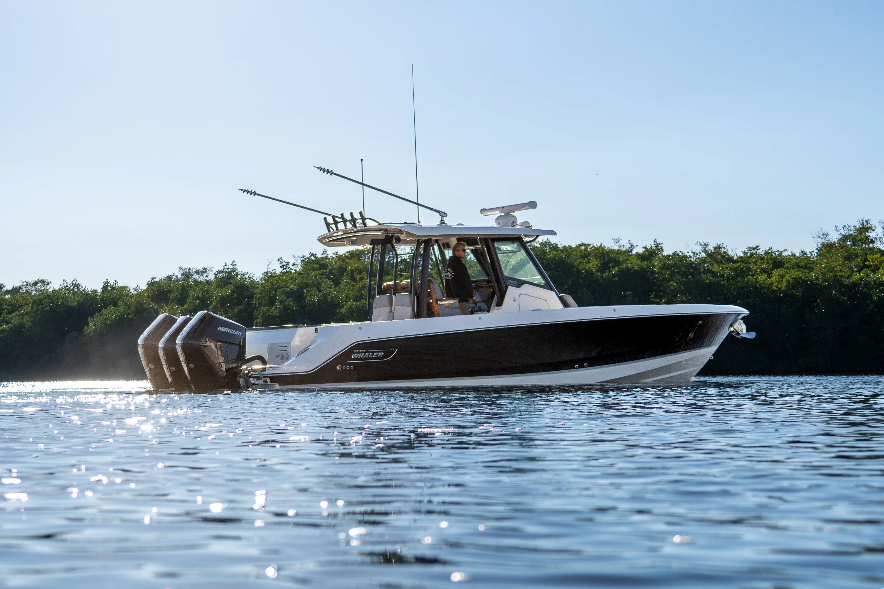 2026 Boston Whaler 360 Outrage Image Thumbnail #15