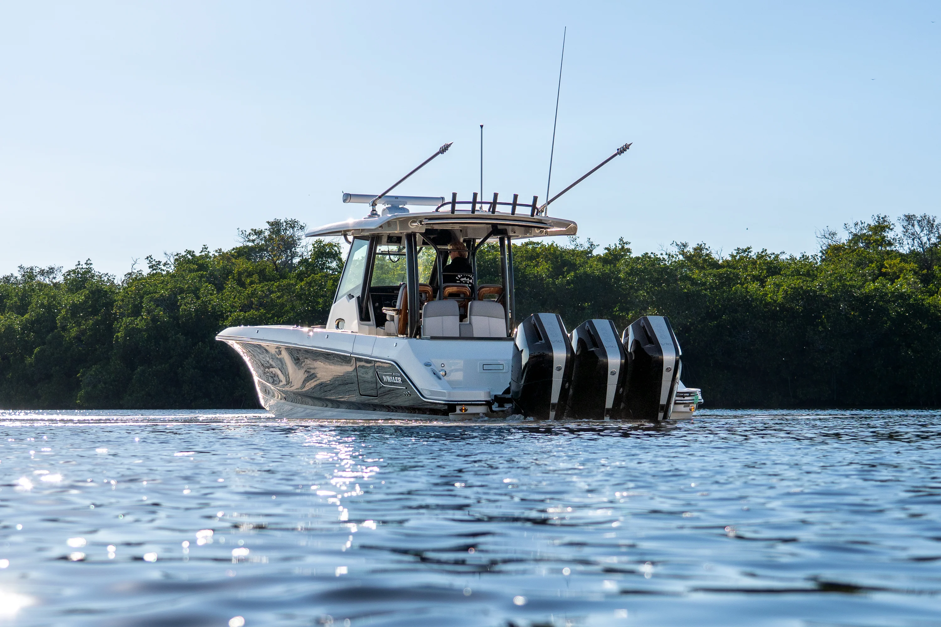 2026 Boston Whaler 360 Outrage Image Thumbnail #18