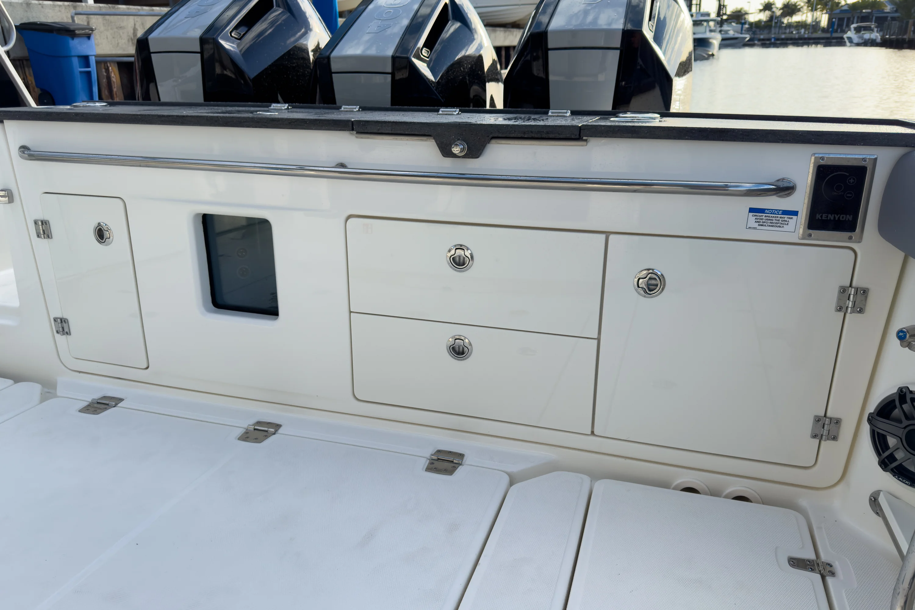 2026 Boston Whaler 360 Outrage Image Thumbnail #28