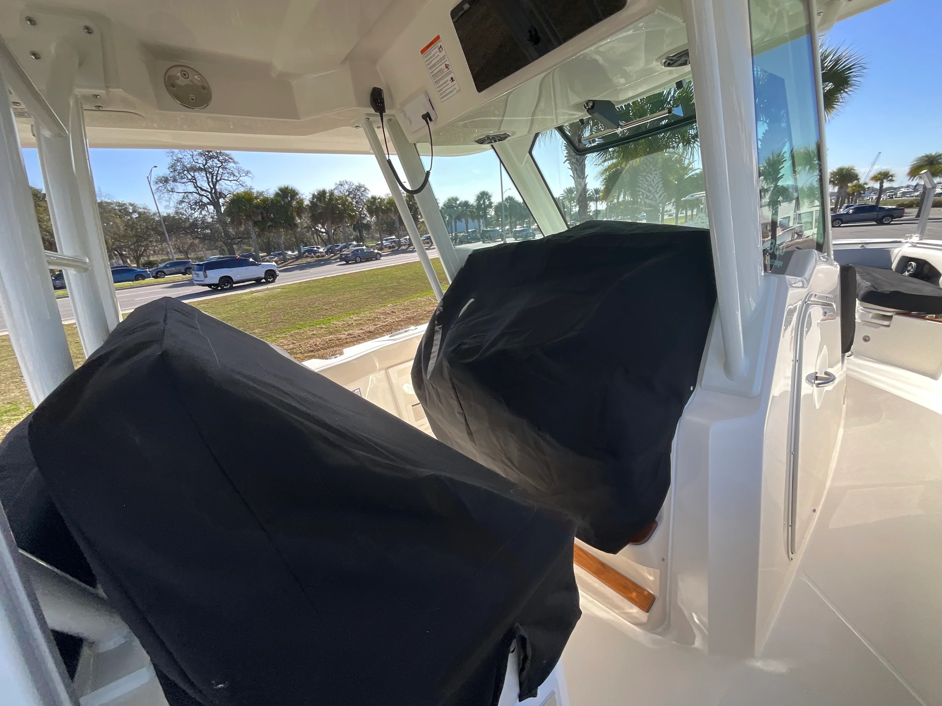 2026 Boston Whaler 360 Outrage Image Thumbnail #9