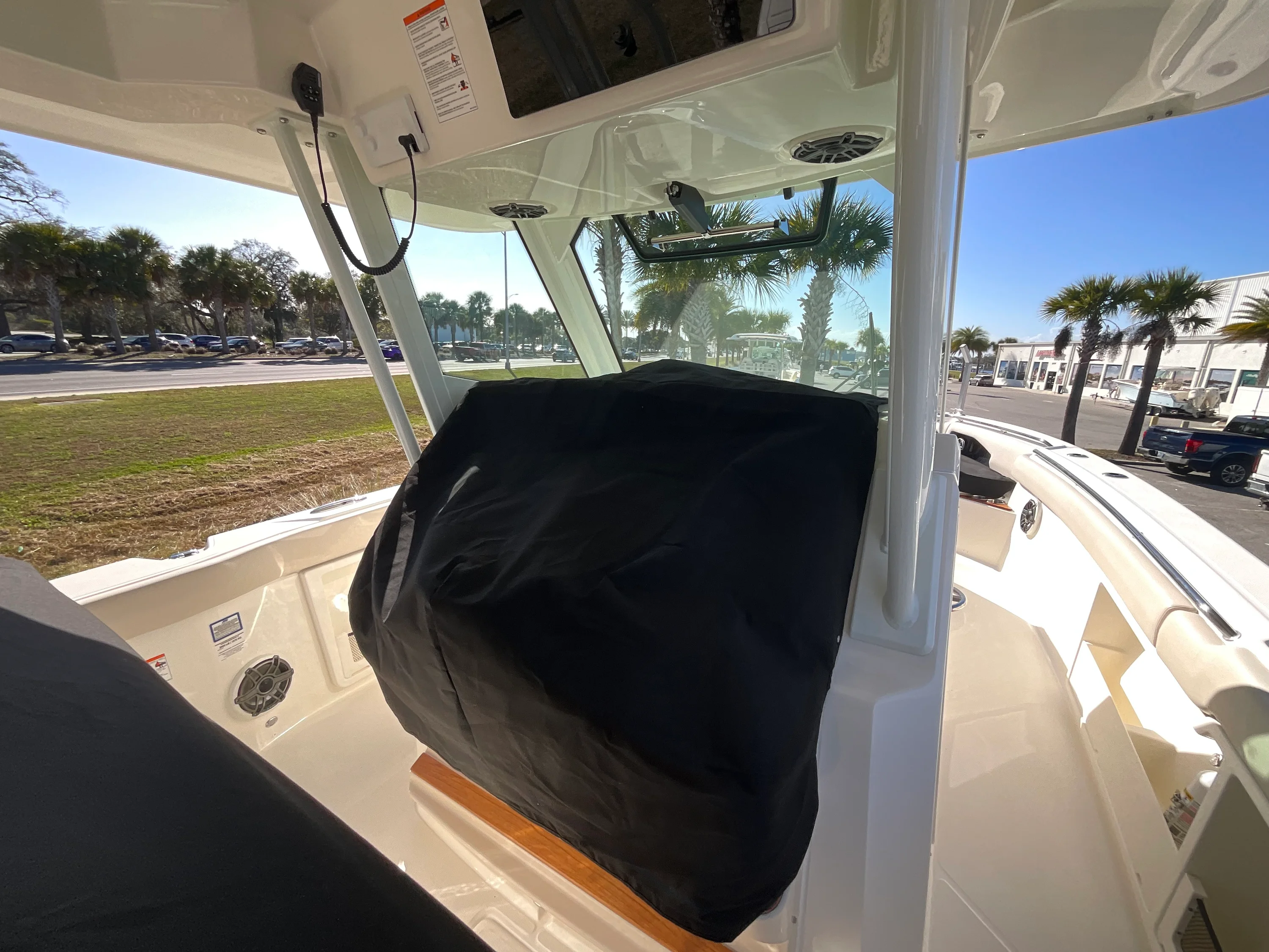 2026 Boston Whaler 360 Outrage Image Thumbnail #16