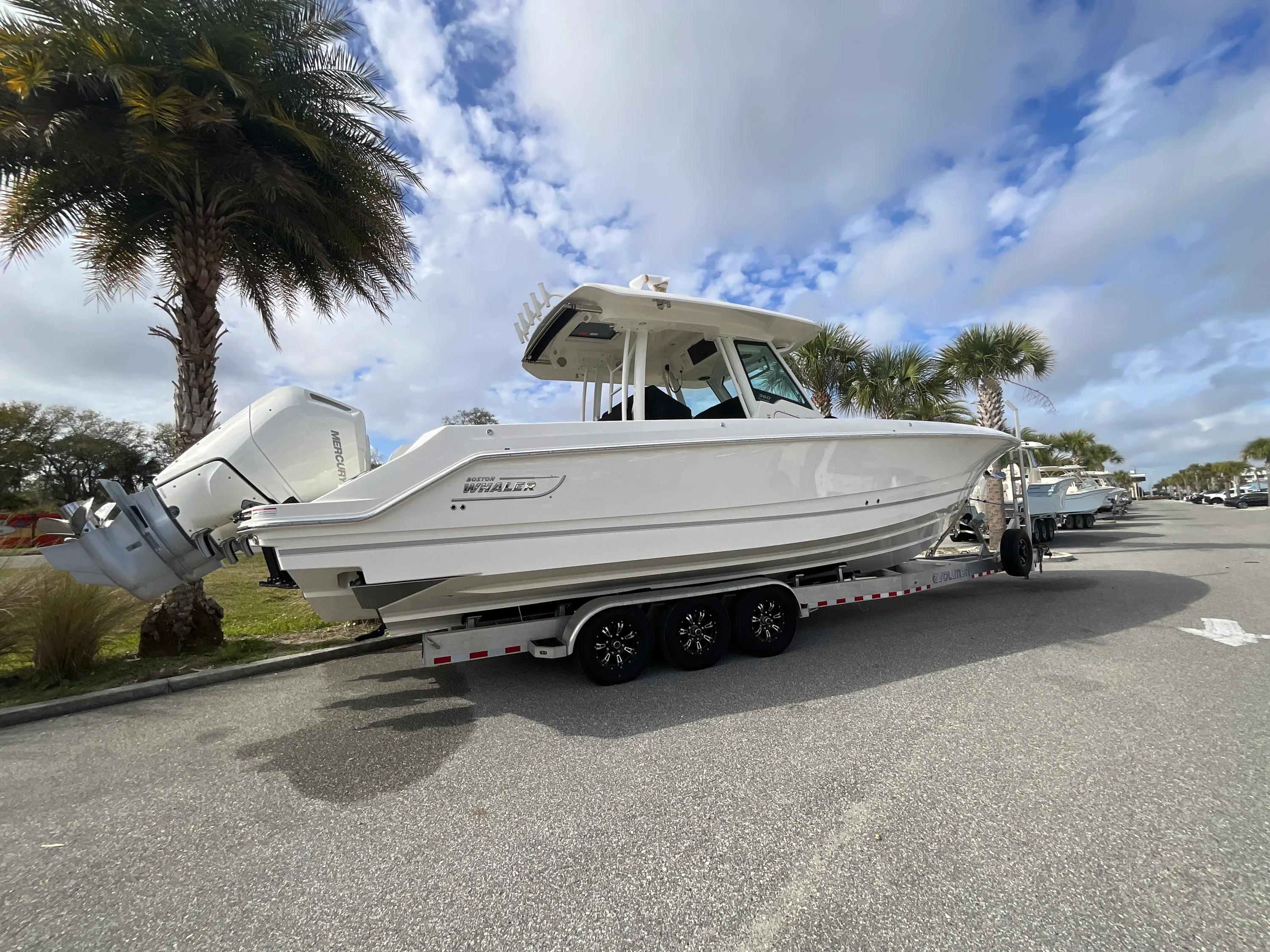 2026 Boston Whaler 360 Outrage Image Thumbnail #2