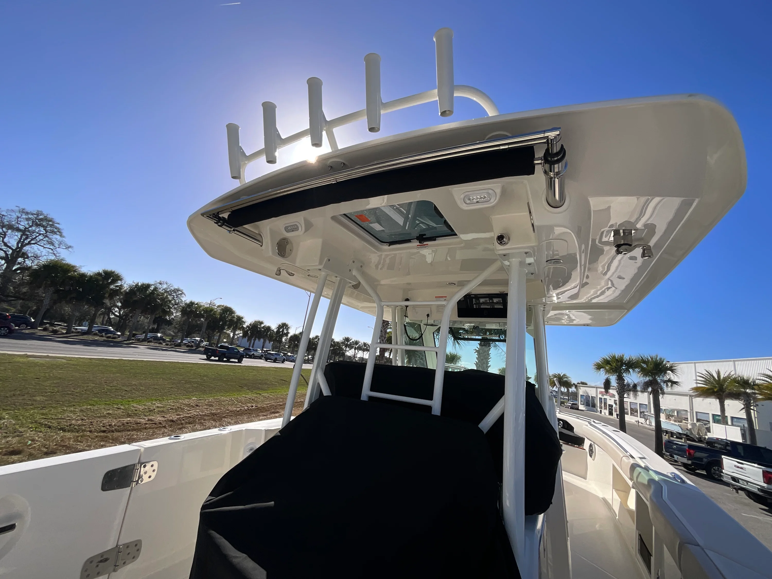 2026 Boston Whaler 360 Outrage Image Thumbnail #6