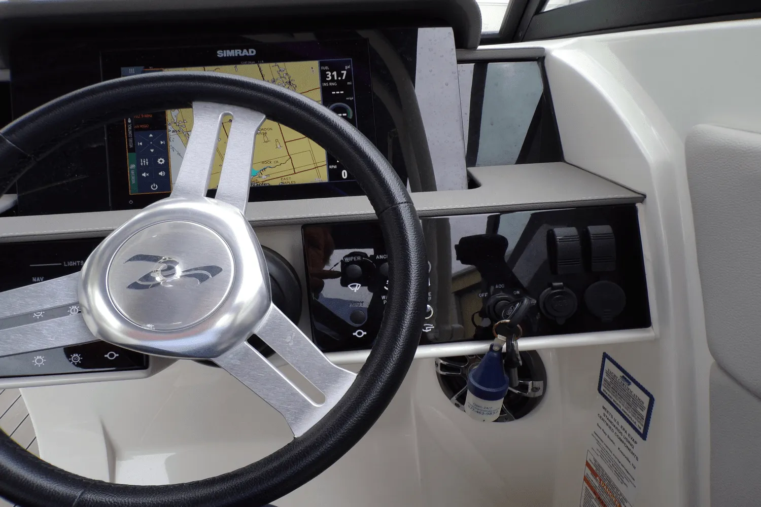 2022 Sea Ray SDX 270 Image Thumbnail #24
