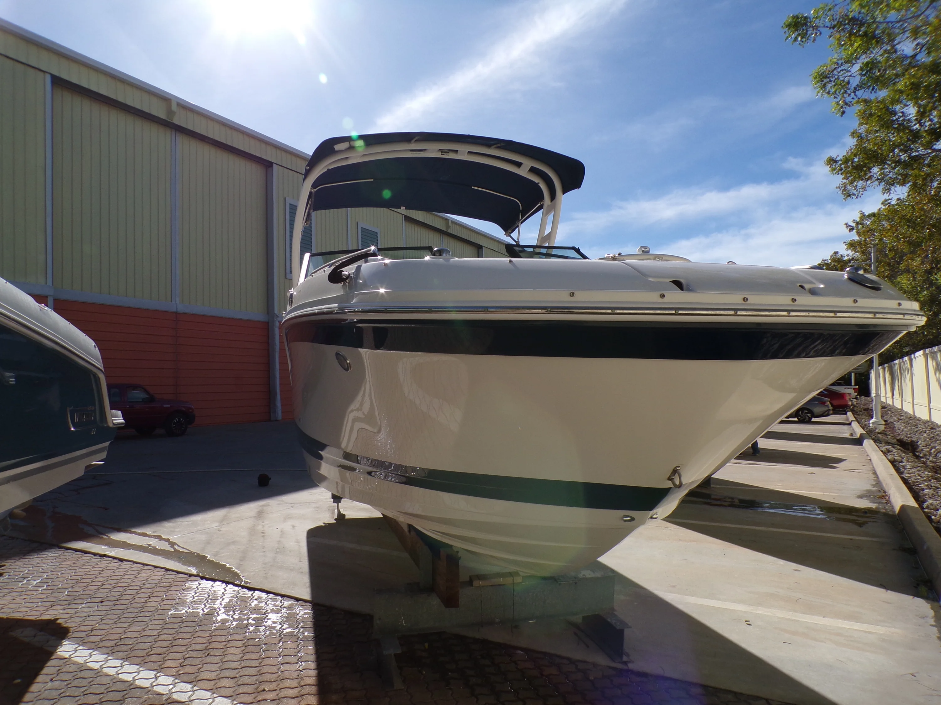 2022 Sea Ray SDX 270 Image Thumbnail #3