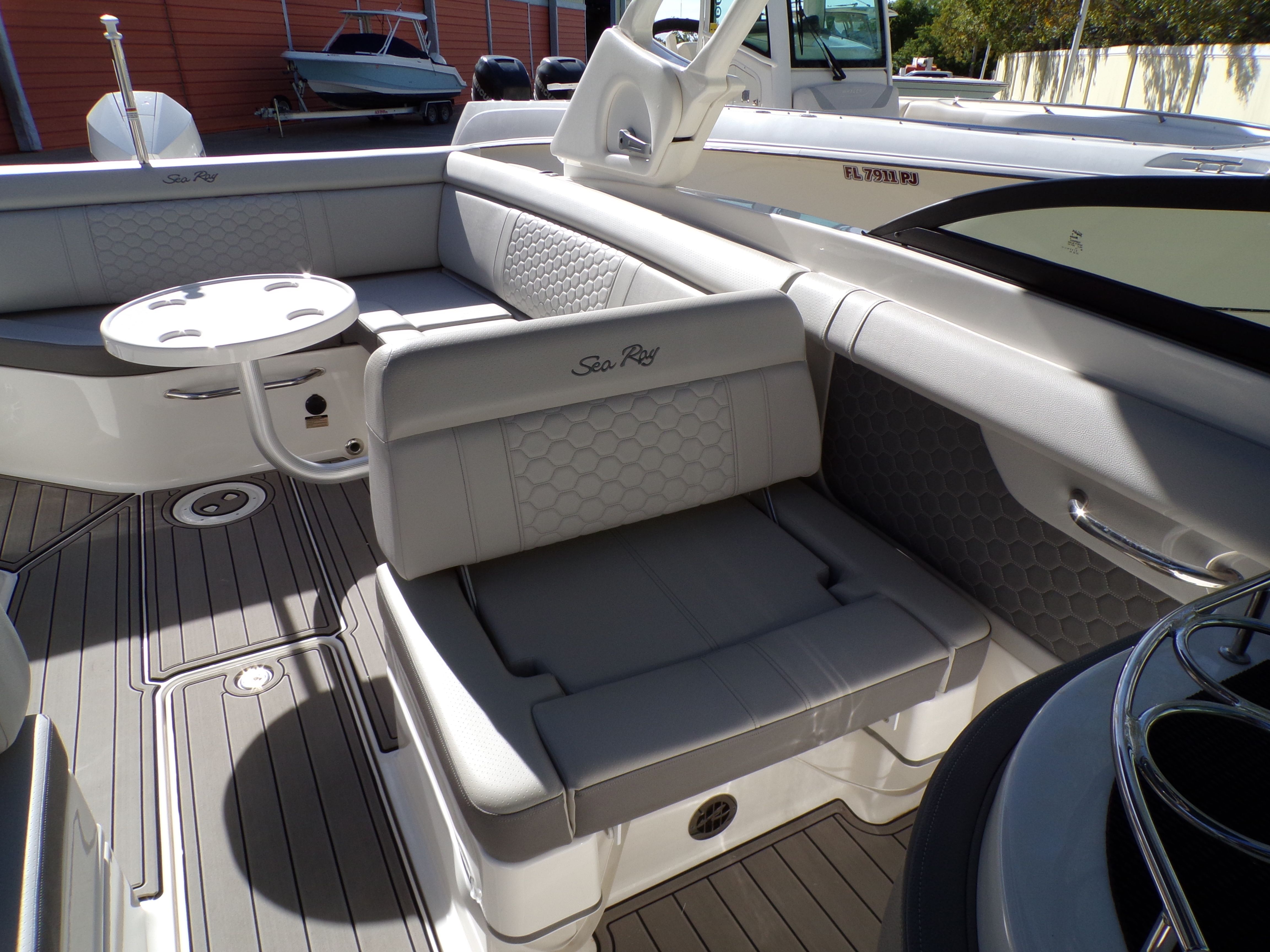 2022 Sea Ray SDX 270 Image Thumbnail #67