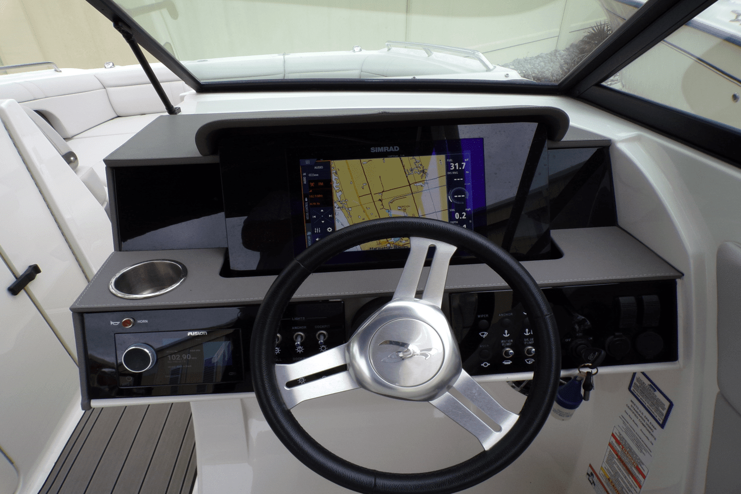 2022 Sea Ray SDX 270 Image Thumbnail #29