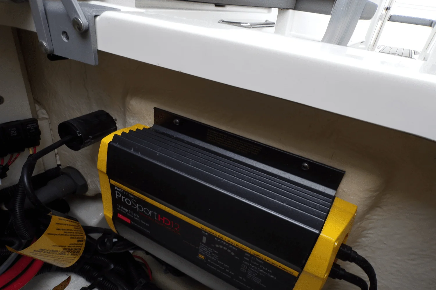 2022 Sea Ray SDX 270 Image Thumbnail #43