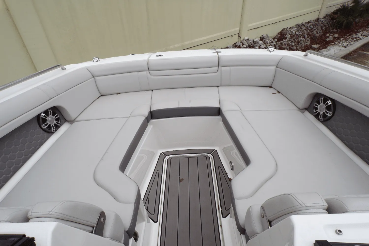 2022 Sea Ray SDX 270 Image Thumbnail #12