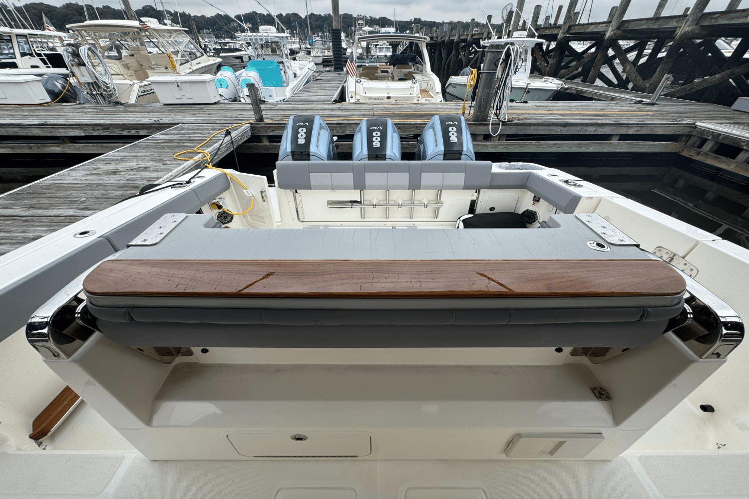 2025 Boston Whaler 420 Outrage Image Thumbnail #39