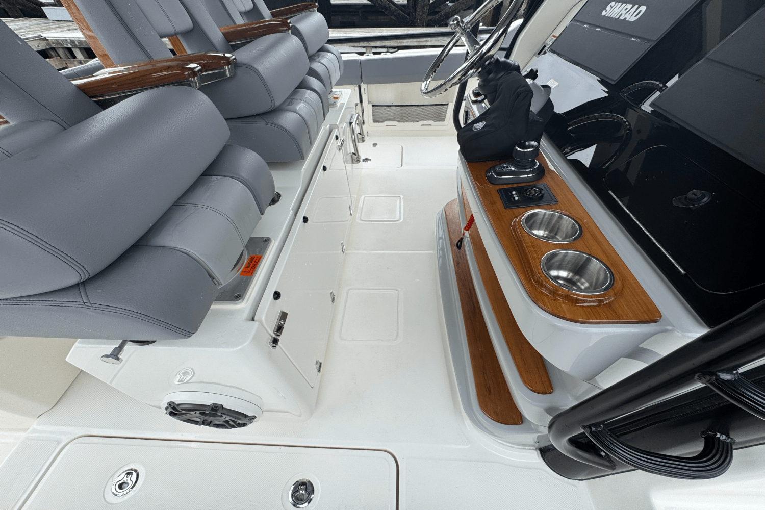 2025 Boston Whaler 420 Outrage Image Thumbnail #49