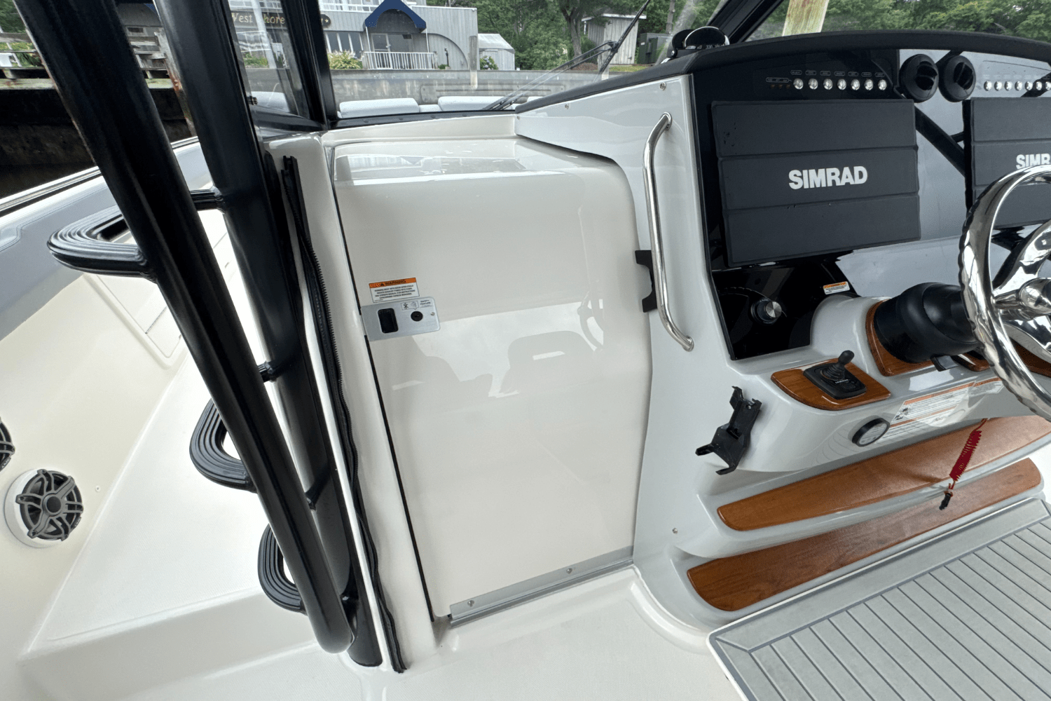 2025 Boston Whaler 420 Outrage Image Thumbnail #66