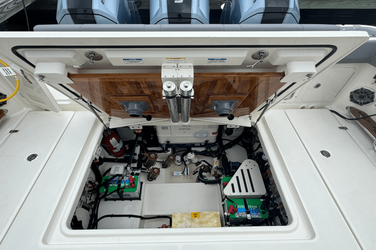 2025 Boston Whaler 420 Outrage Image Thumbnail #21