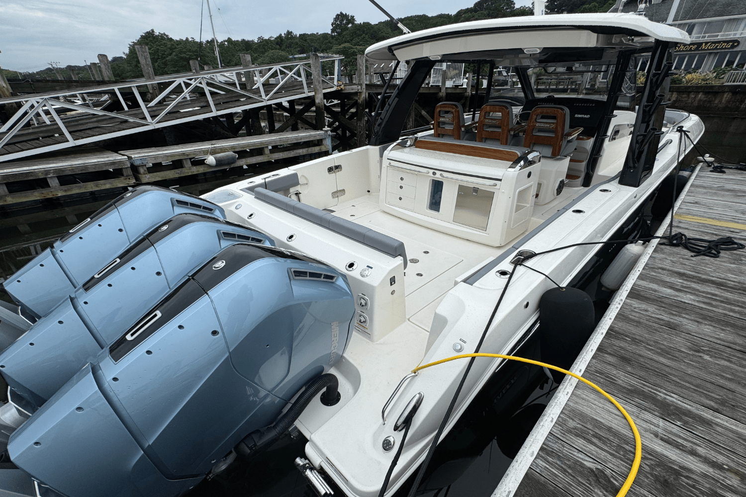 2025 Boston Whaler 420 Outrage Image Thumbnail #7