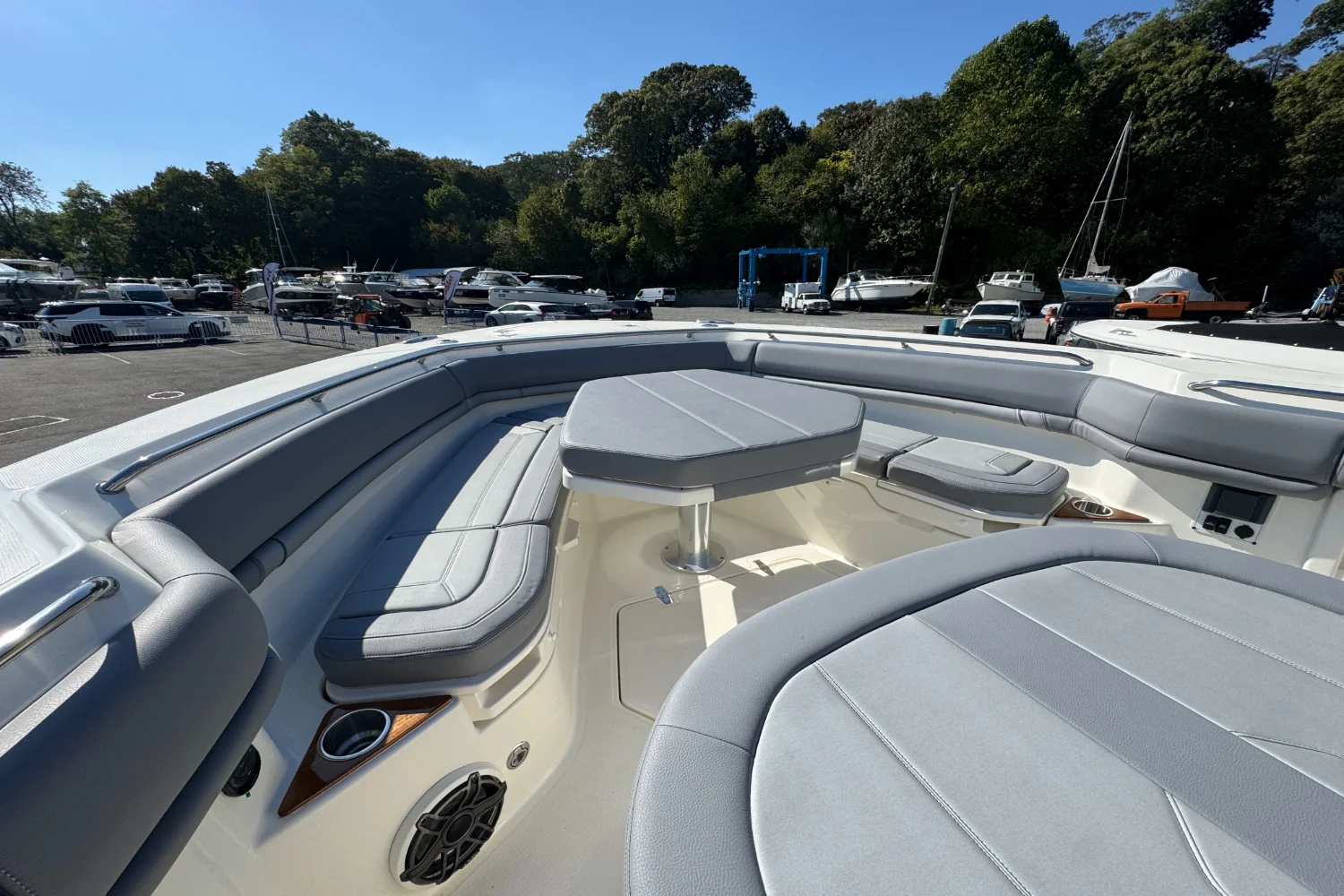 2026 Boston Whaler 380 Outrage Image Thumbnail #12