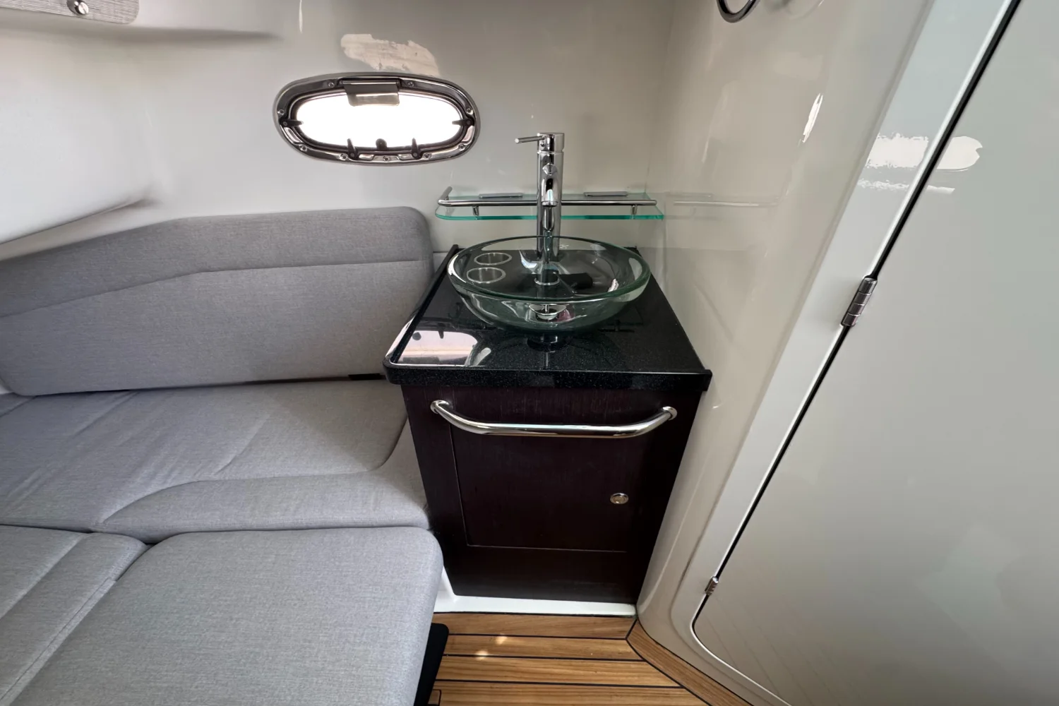 2026 Boston Whaler 380 Outrage Image Thumbnail #40