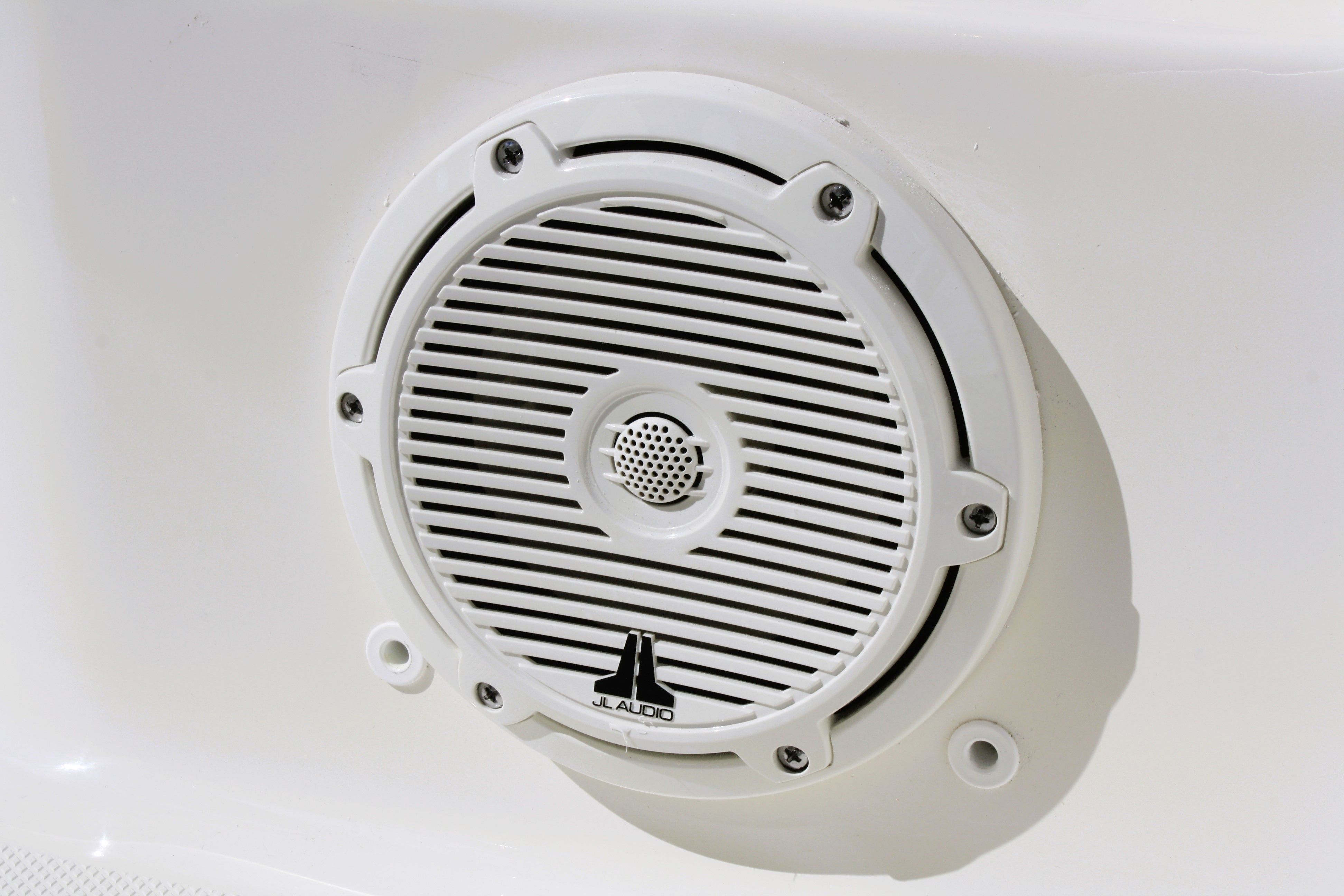 2026 Boston Whaler 210 Montauk Image Thumbnail #21