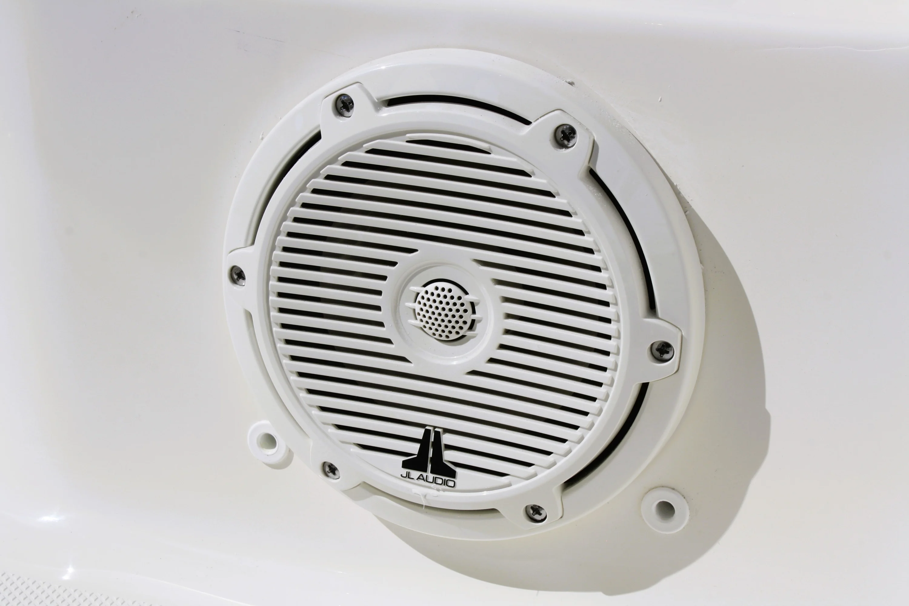 2026 Boston Whaler 210 Montauk Image Thumbnail #21