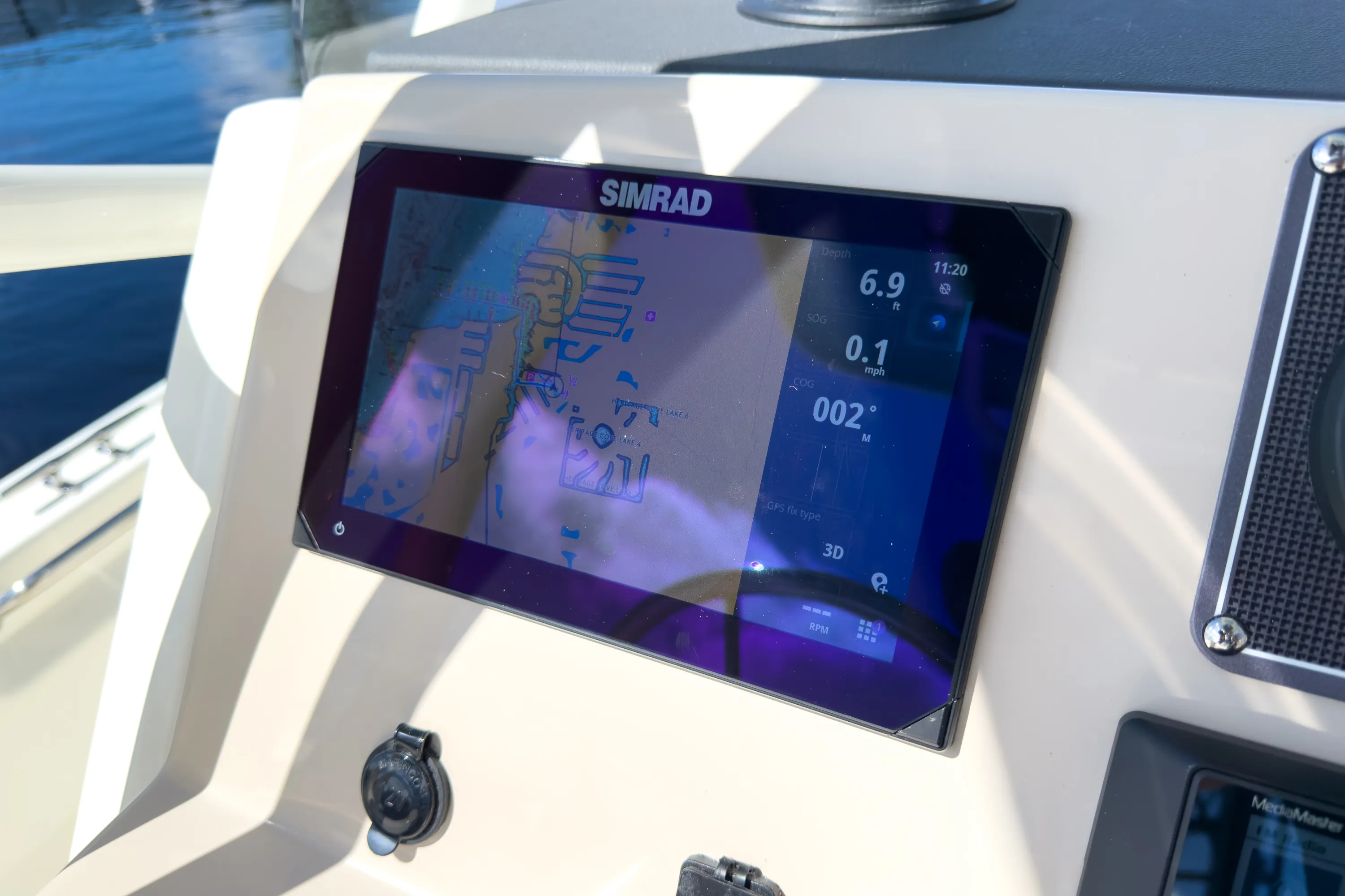 2026 Boston Whaler 210 Montauk Image Thumbnail #12