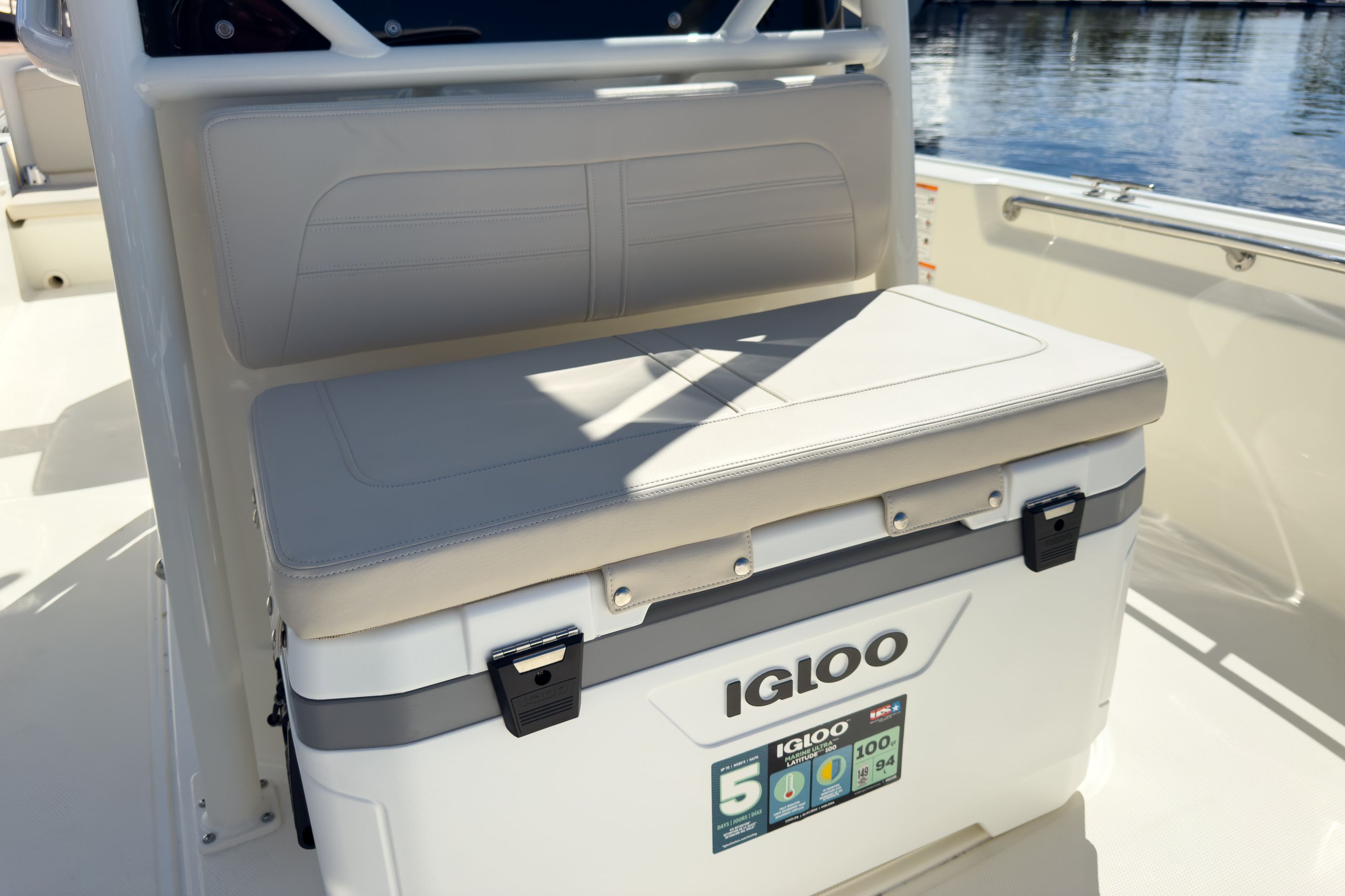 2026 Boston Whaler 210 Montauk Image Thumbnail #16