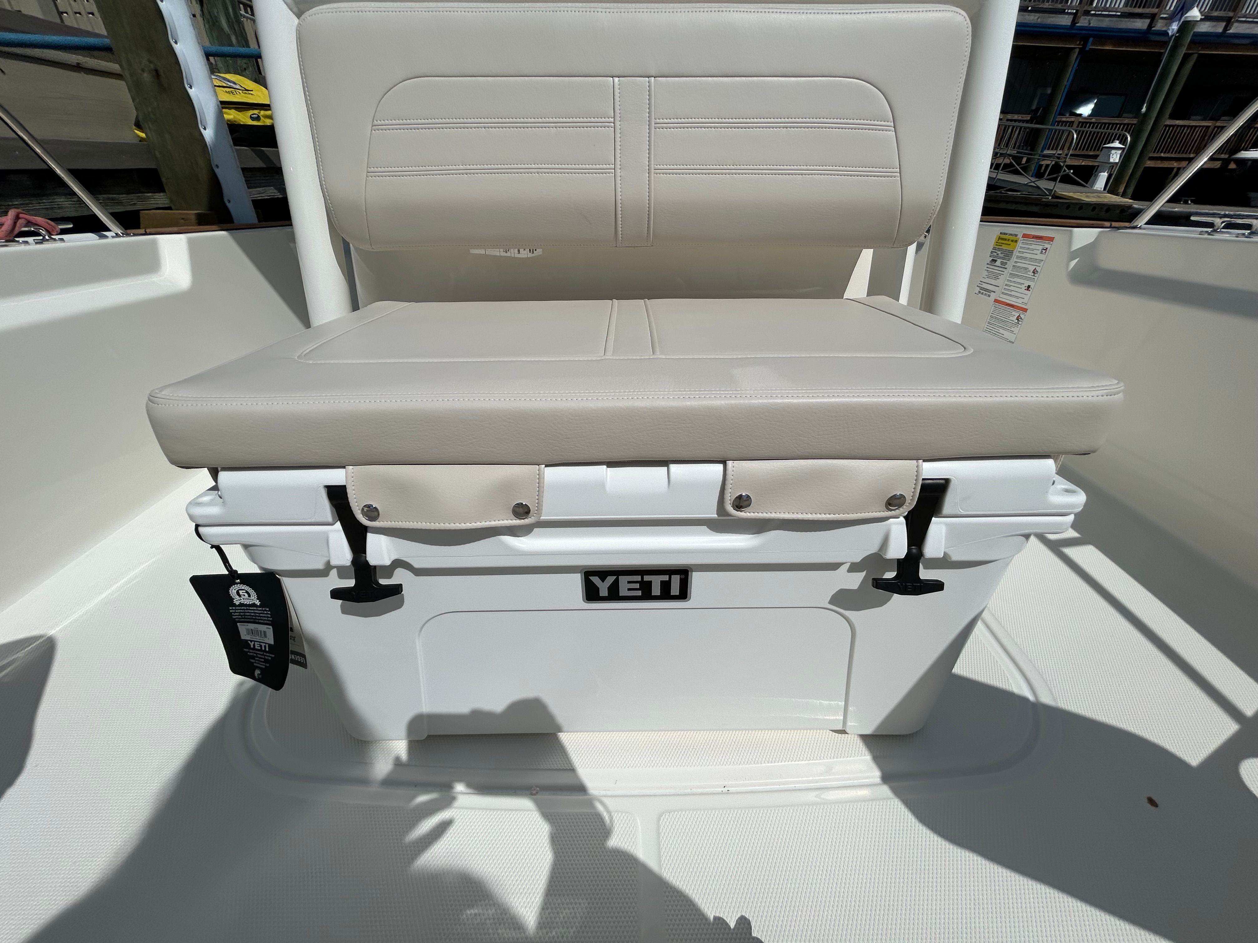 2026 Boston Whaler 210 Montauk Image Thumbnail #10