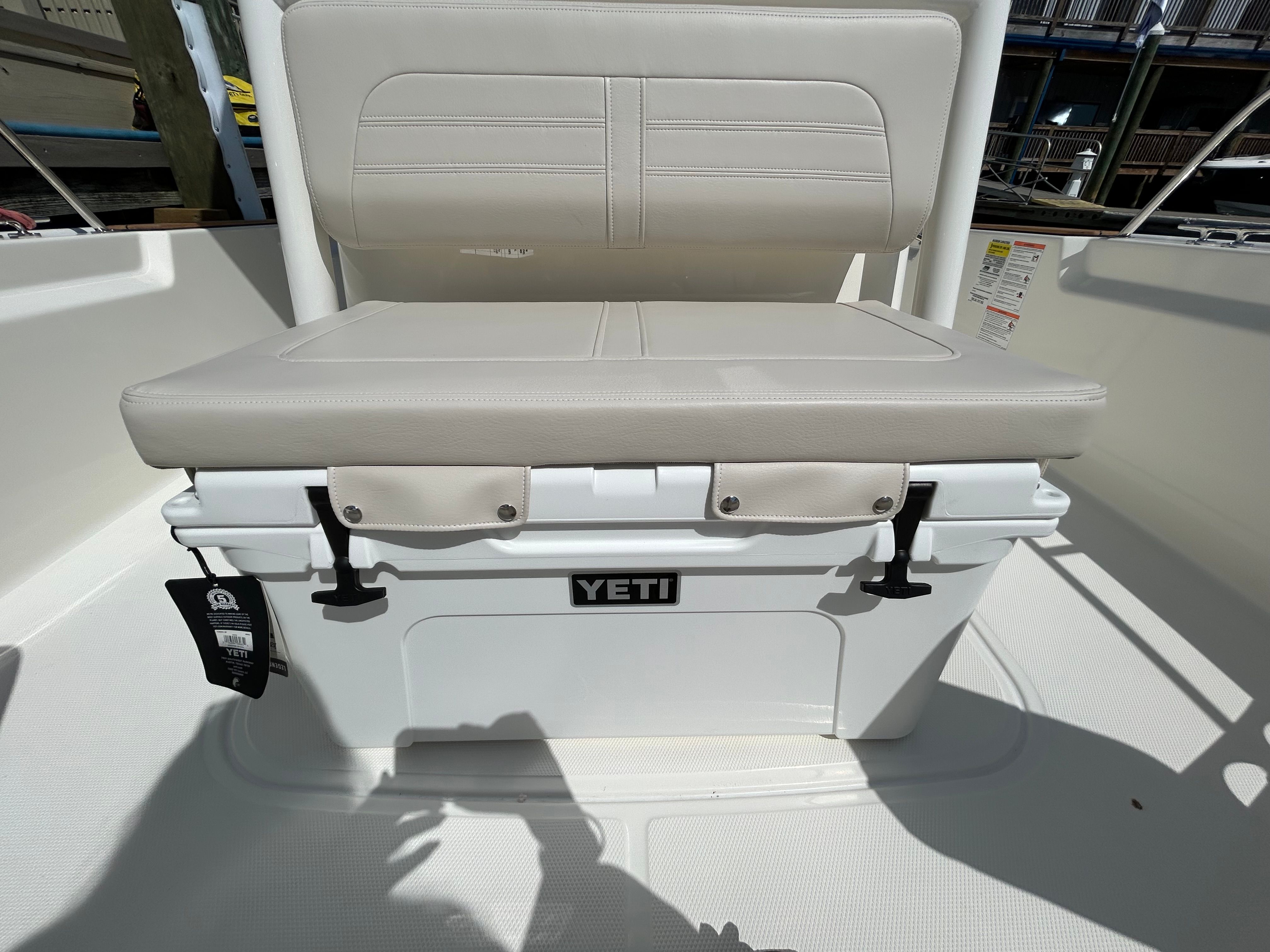 2026 Boston Whaler 210 Montauk Image Thumbnail #11