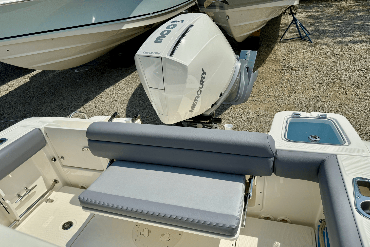 2025 Boston Whaler 230 Outrage Image Thumbnail #5