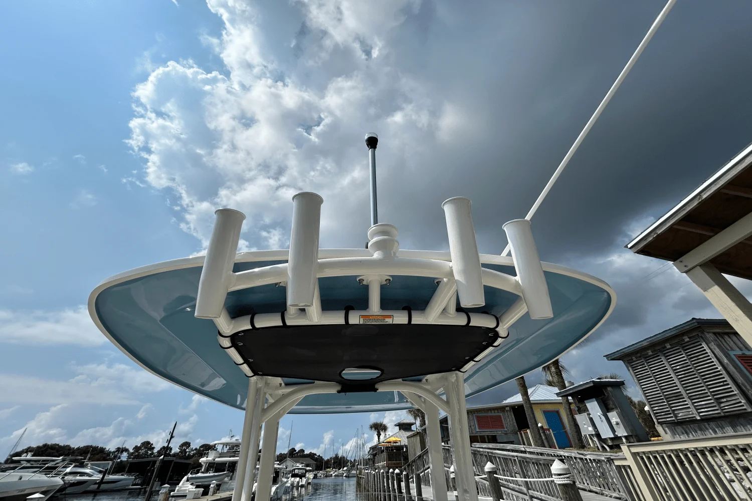 2026 Boston Whaler 220 Dauntless Image Thumbnail #12