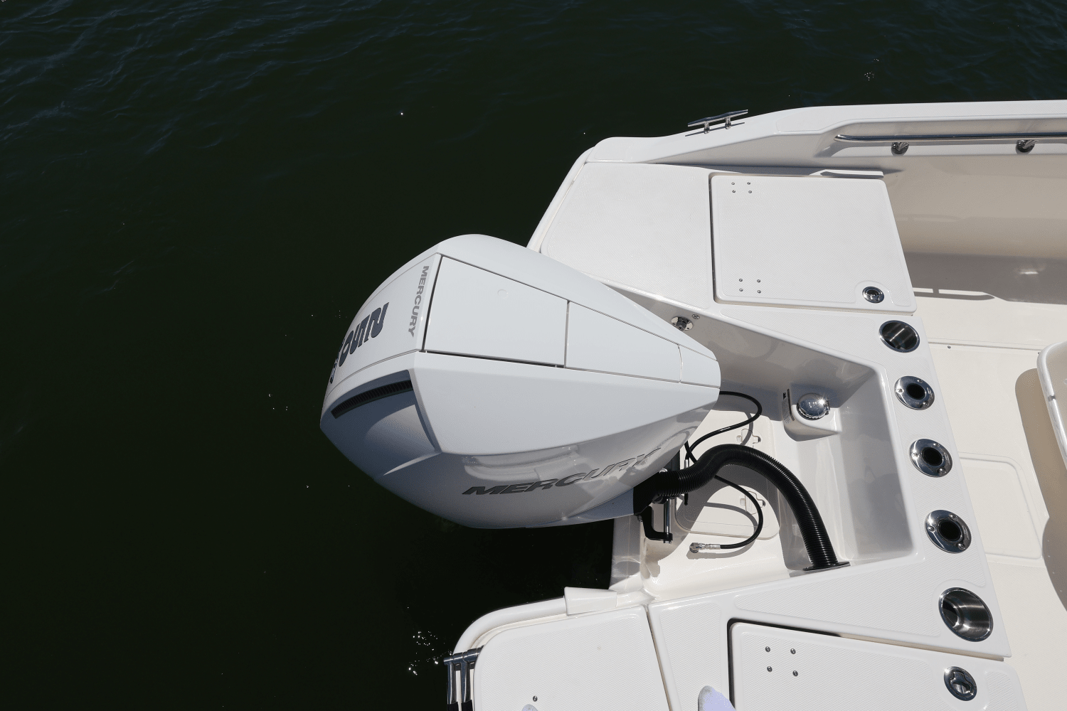 2026 Boston Whaler 220 Dauntless Image Thumbnail #53