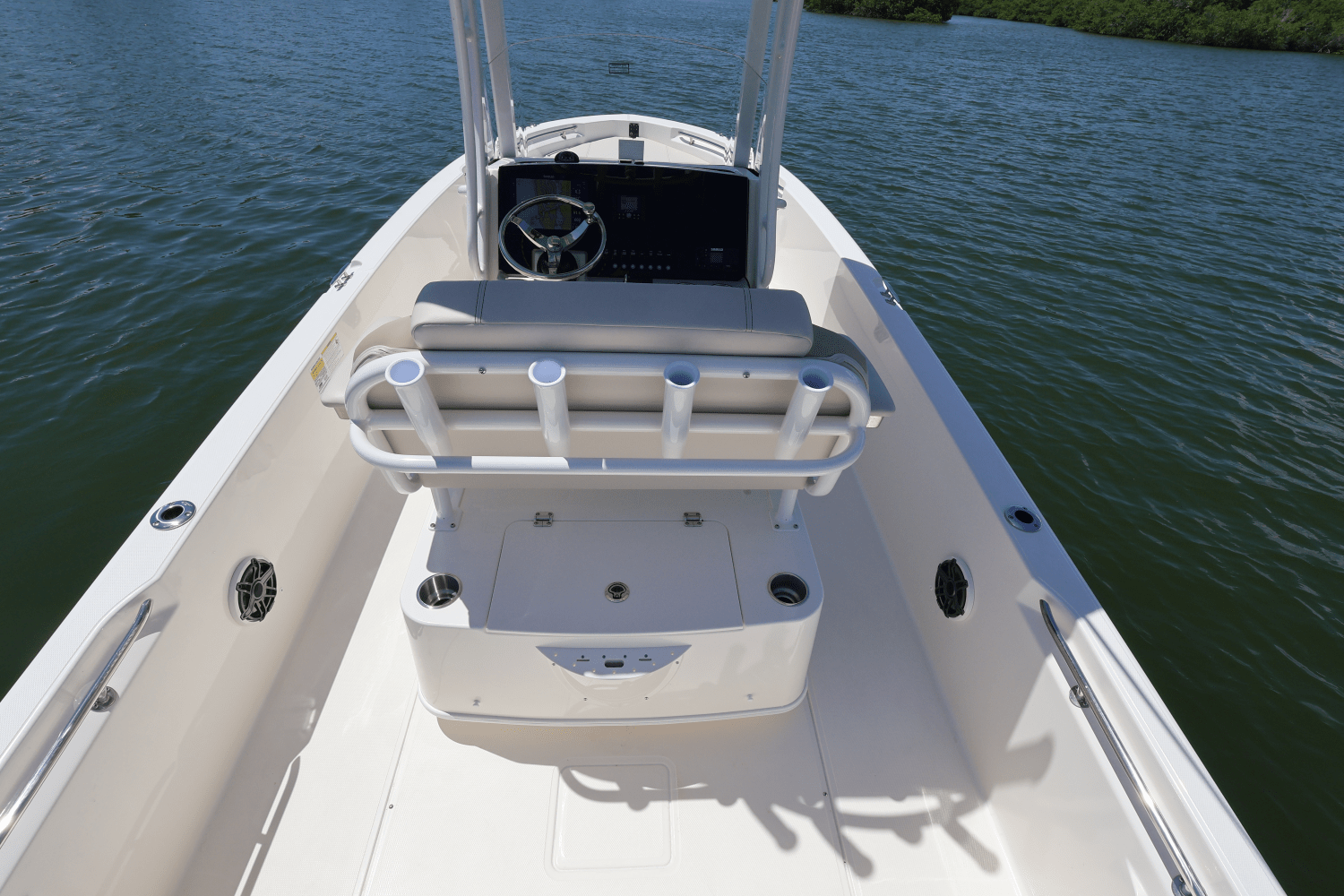 2026 Boston Whaler 220 Dauntless Image Thumbnail #42