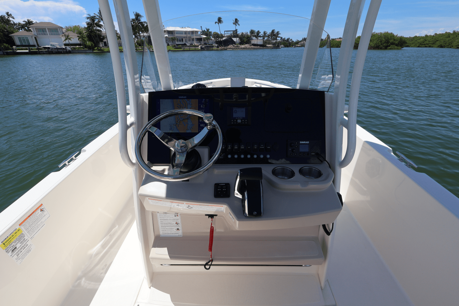 2026 Boston Whaler 220 Dauntless Image Thumbnail #35