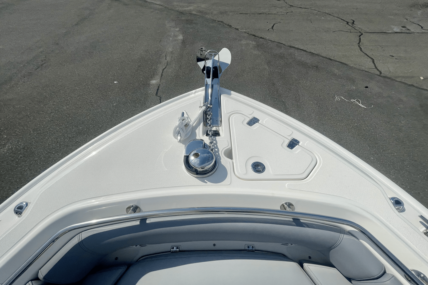 2025 Boston Whaler 230 Outrage Image Thumbnail #17