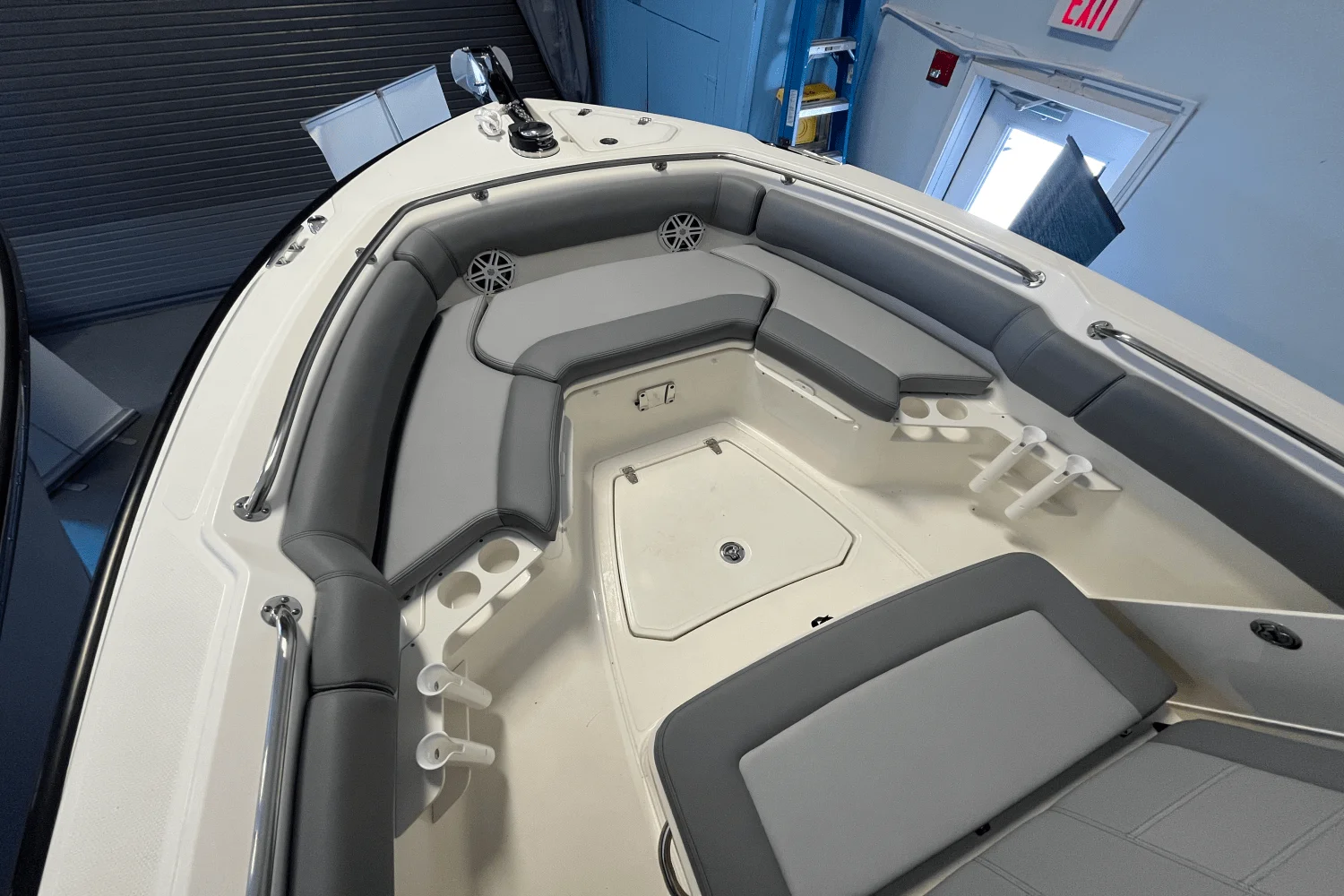 2025 Boston Whaler 230 Outrage Image Thumbnail #12