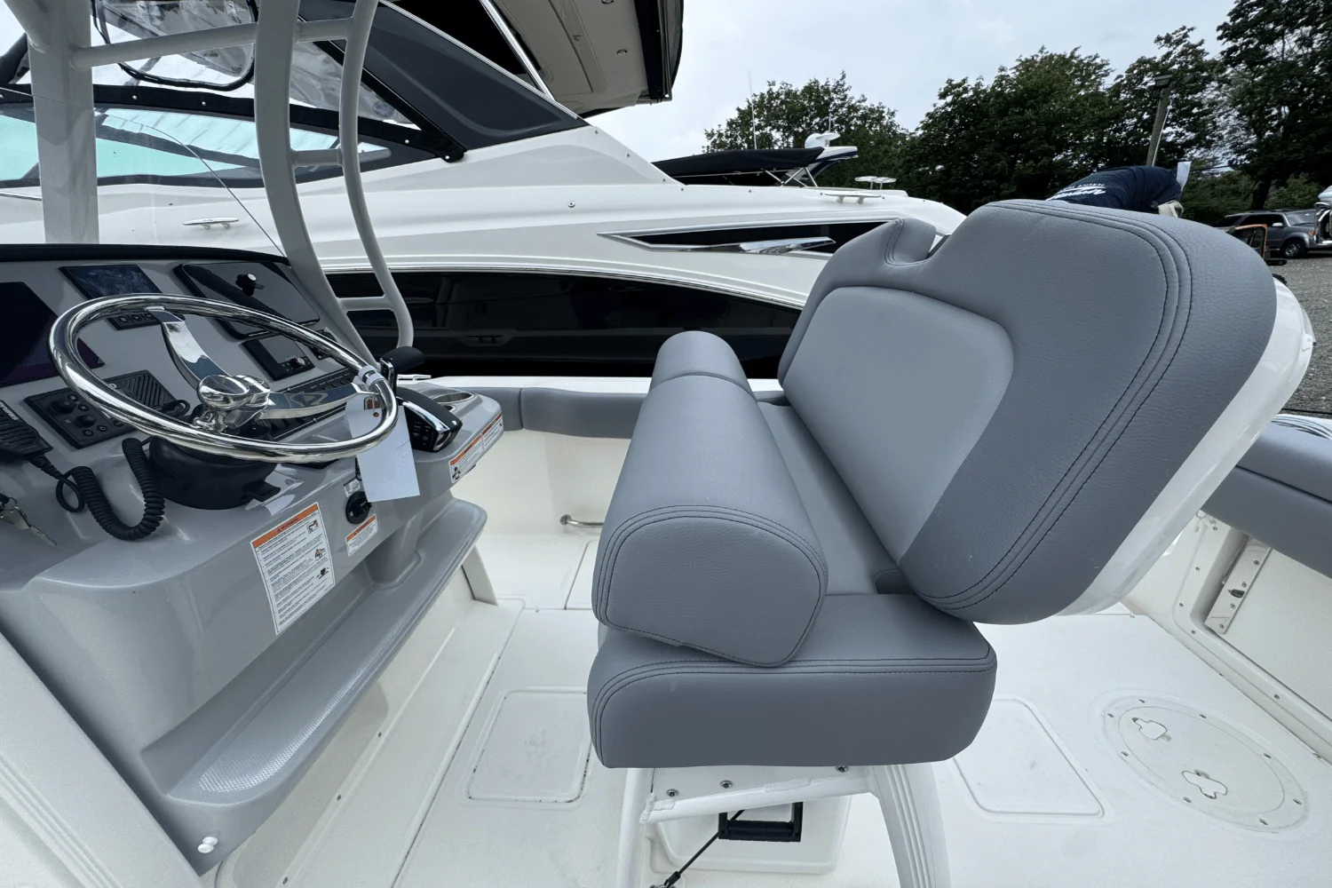 2026 Boston Whaler 230 Outrage Image Thumbnail #22